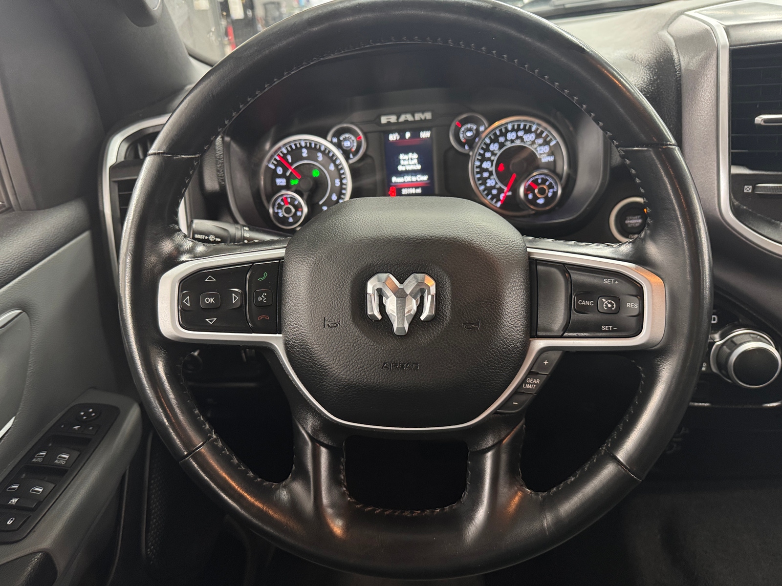 Thumbnail: 2023 RAM 1500 - 5