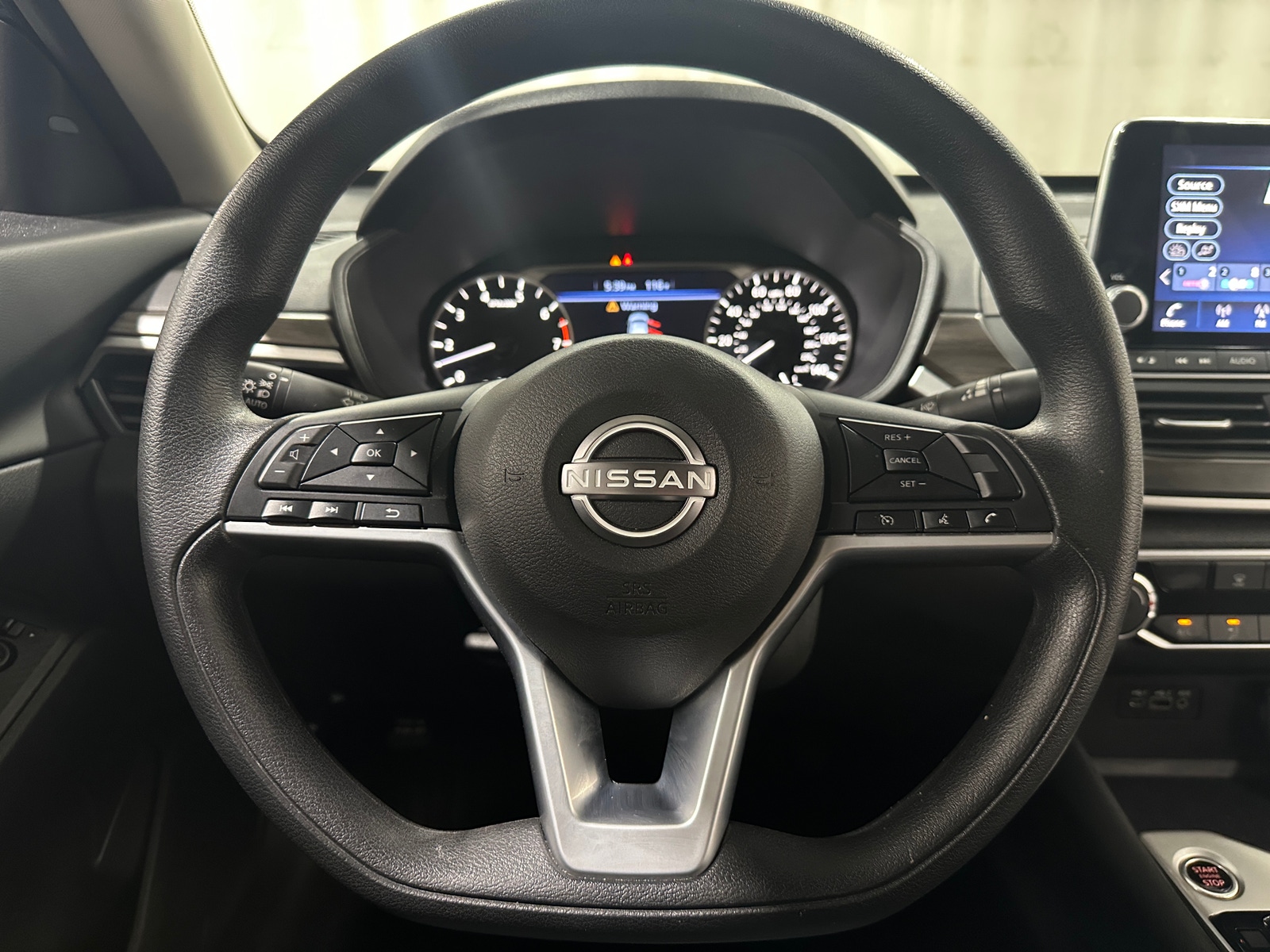 Thumbnail: 2025 Nissan Altima - 5