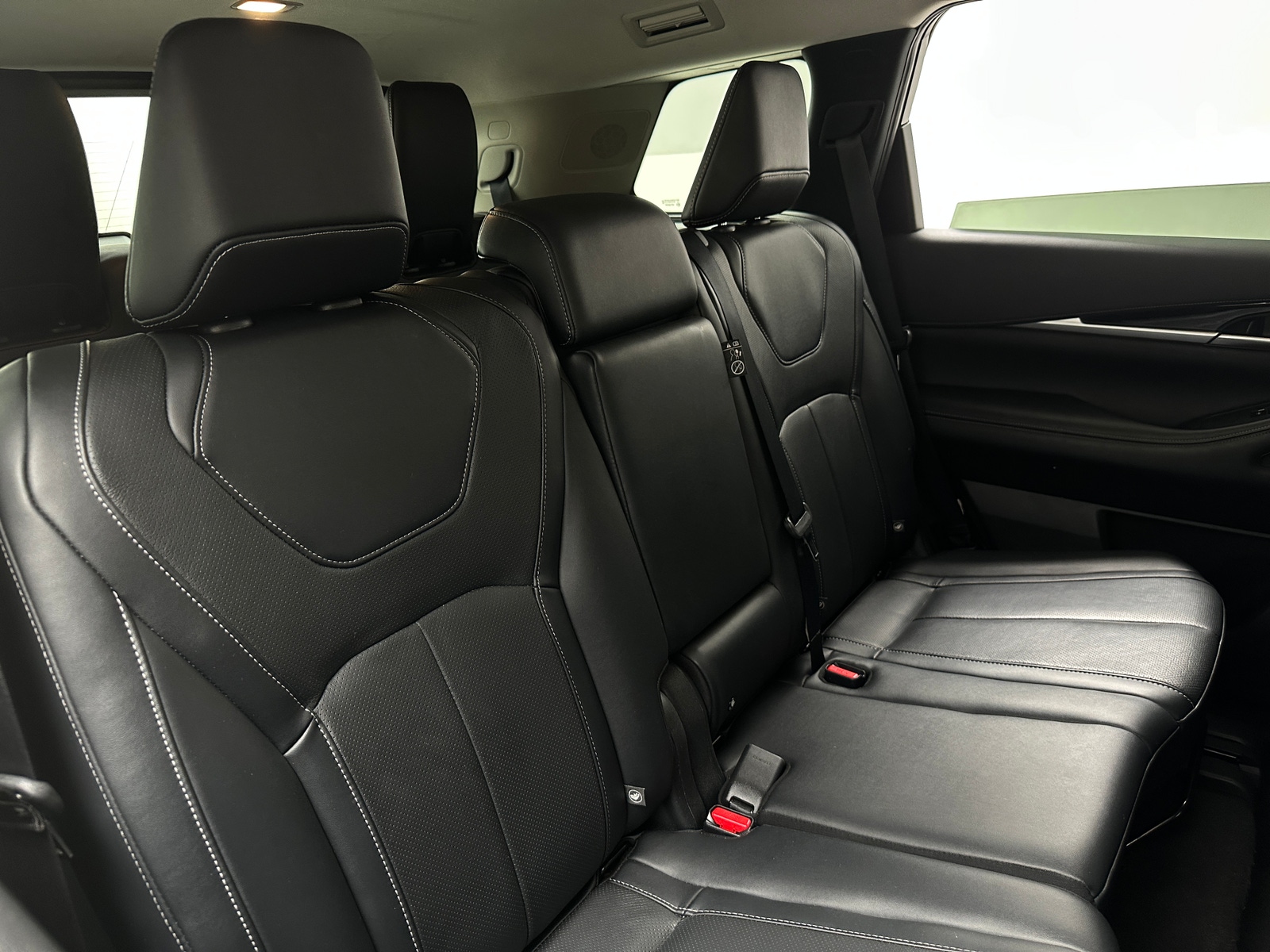 Thumbnail: 2024 INFINITI QX60 - 5