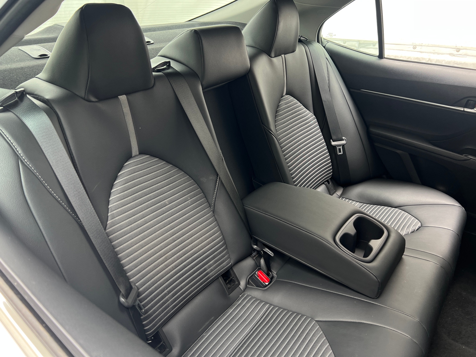 Thumbnail: 2019 Toyota Camry - 6
