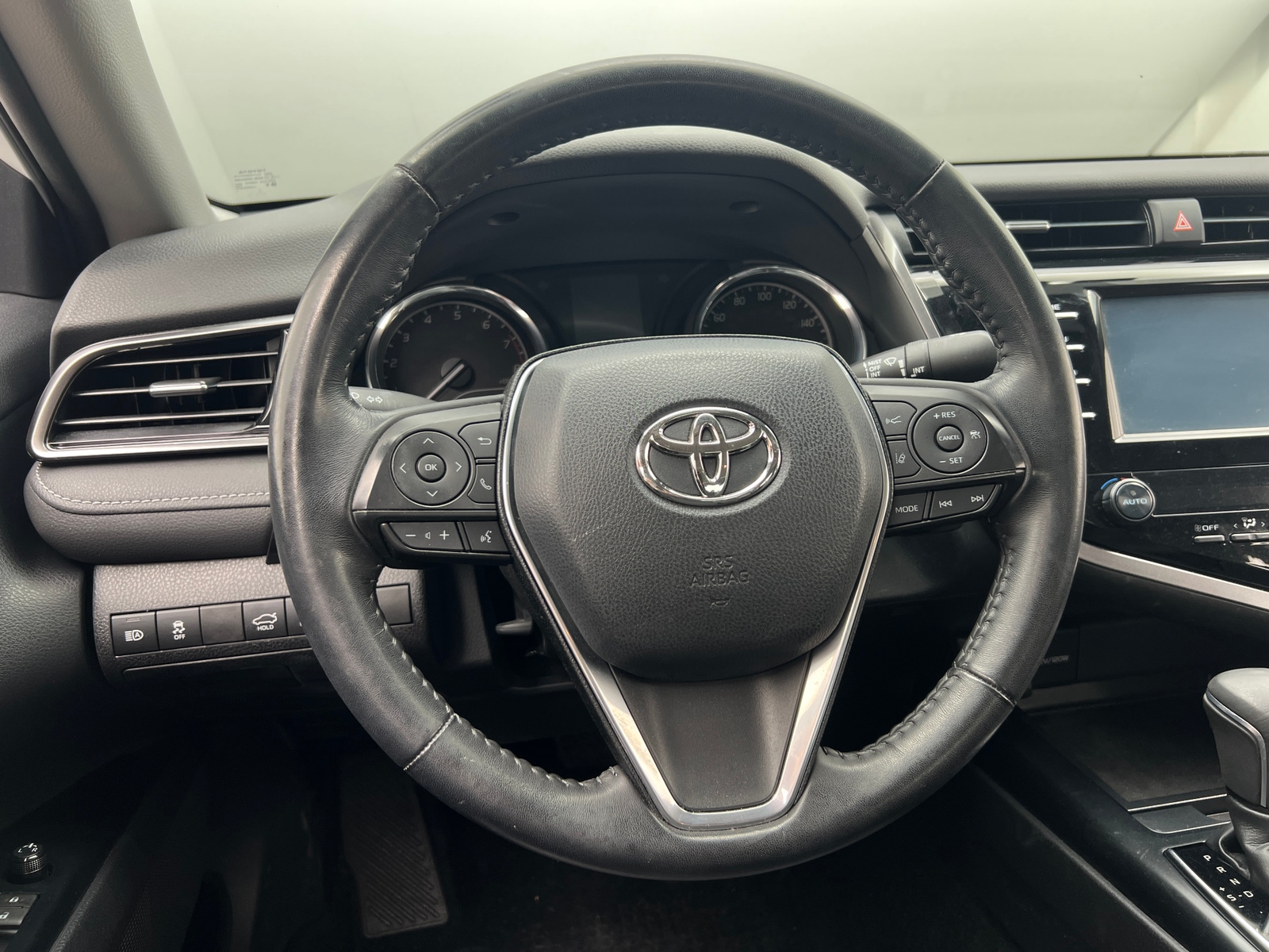 Thumbnail: 2019 Toyota Camry - 5
