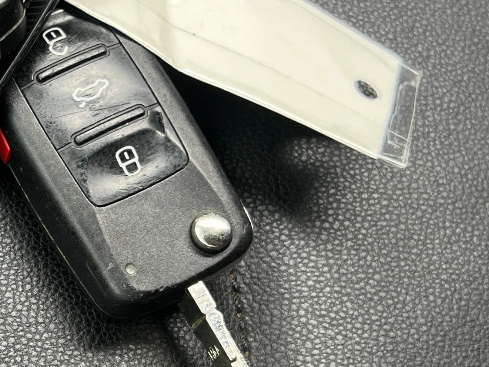 3VW5DAAT6JM505271