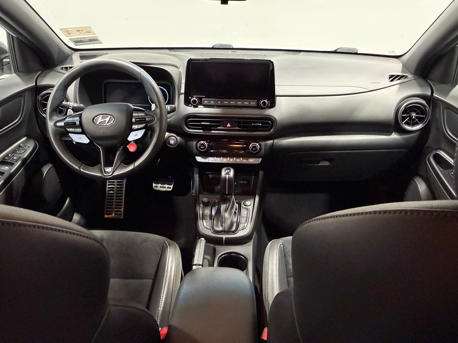 Thumbnail: 2022 Hyundai Kona - 2