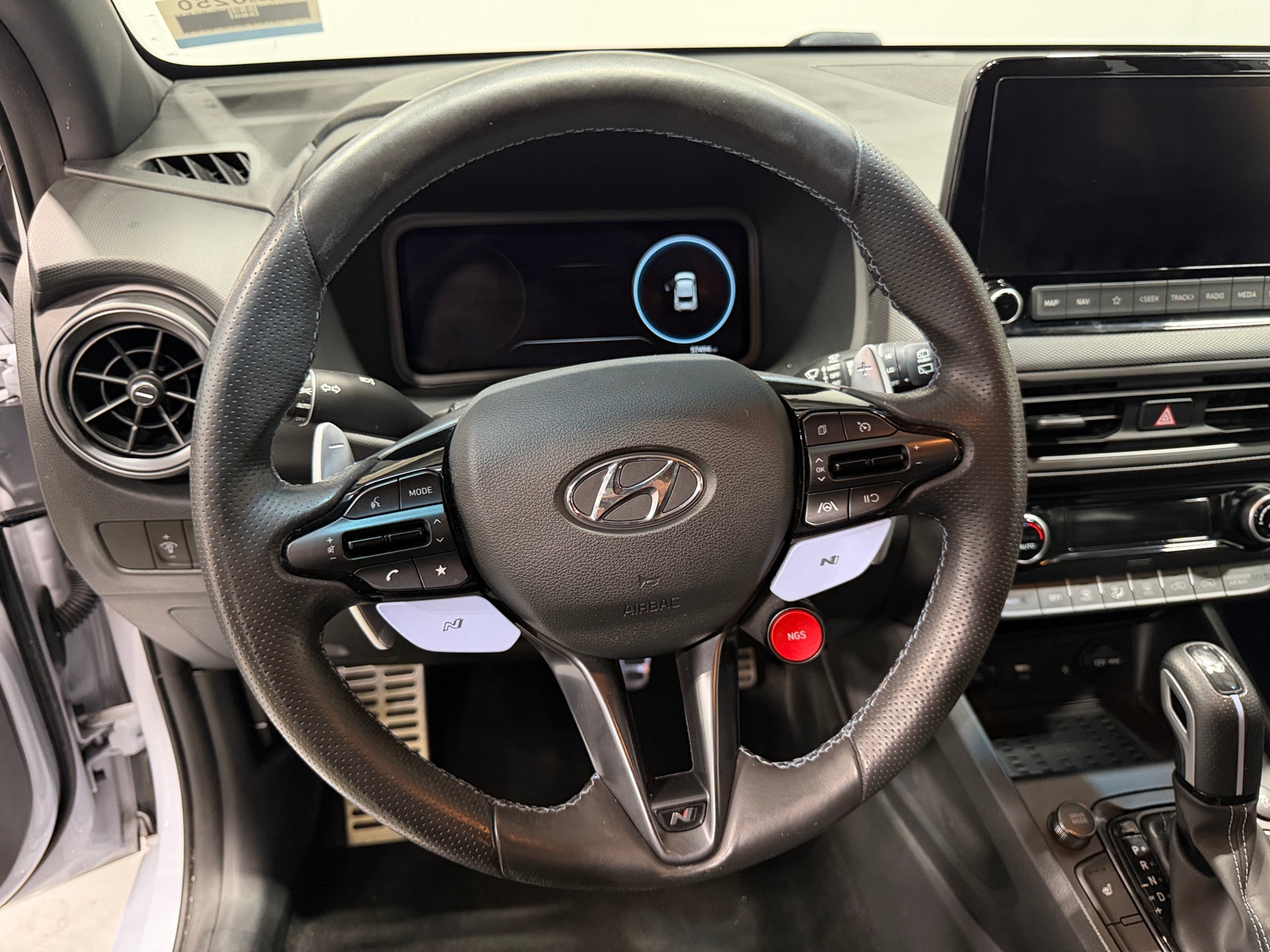 Thumbnail: 2022 Hyundai Kona - 4