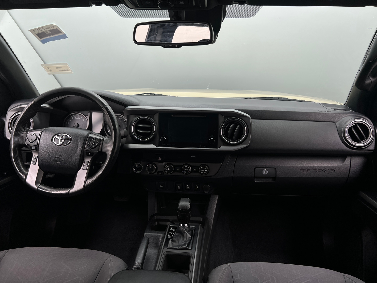 Thumbnail: 2019 Toyota Tacoma - 3
