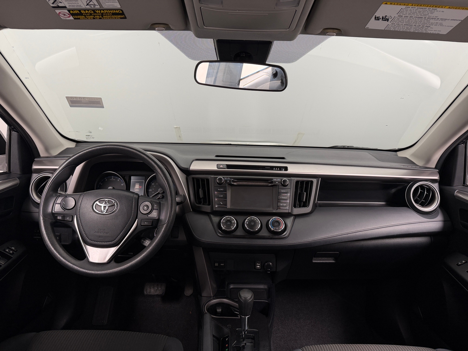 Thumbnail: 2017 Toyota RAV4 - 3