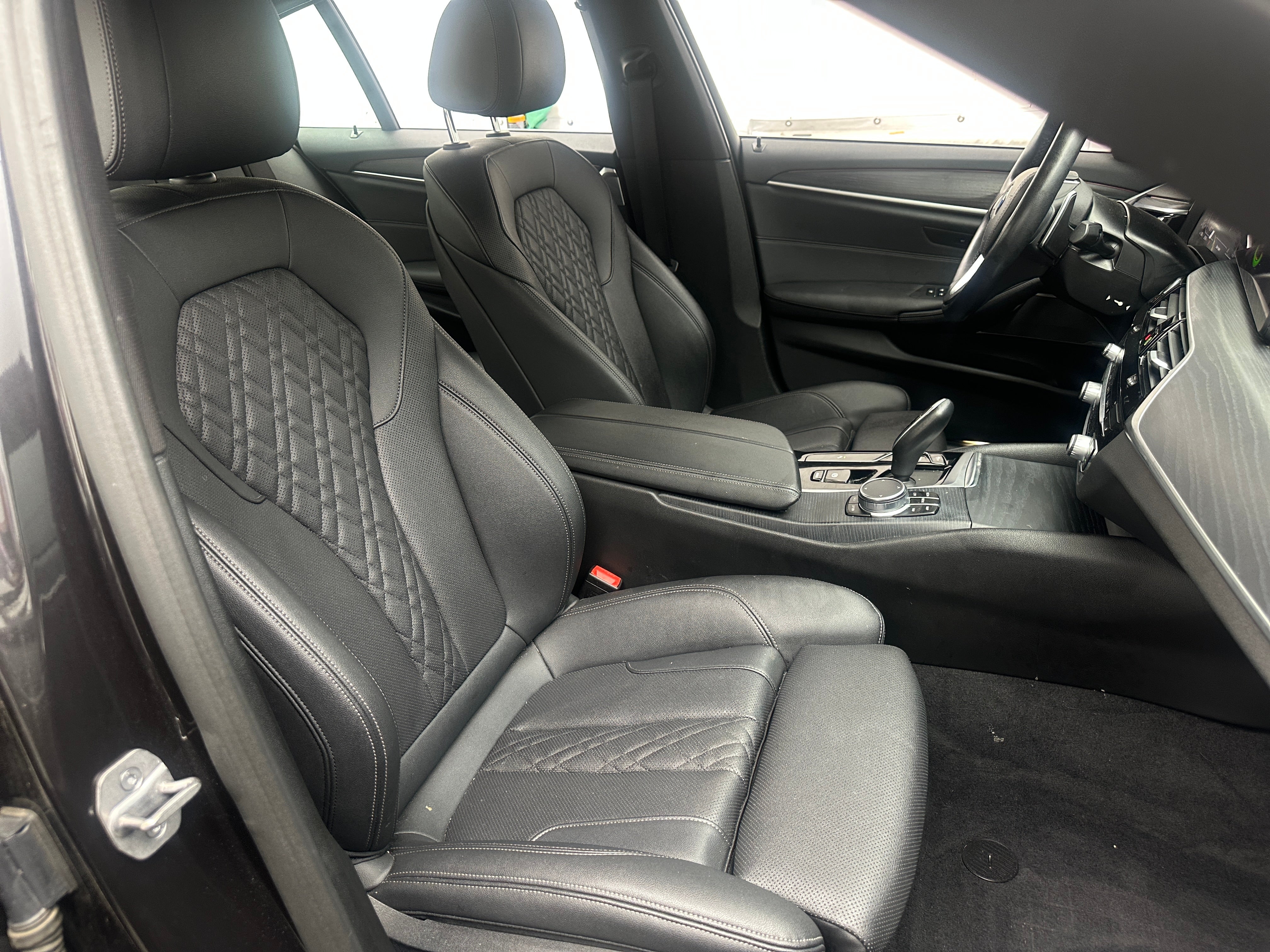 2023 BMW 5 Series