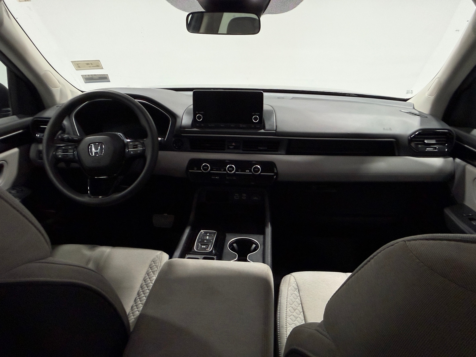 Thumbnail: 2023 Honda Pilot - 3