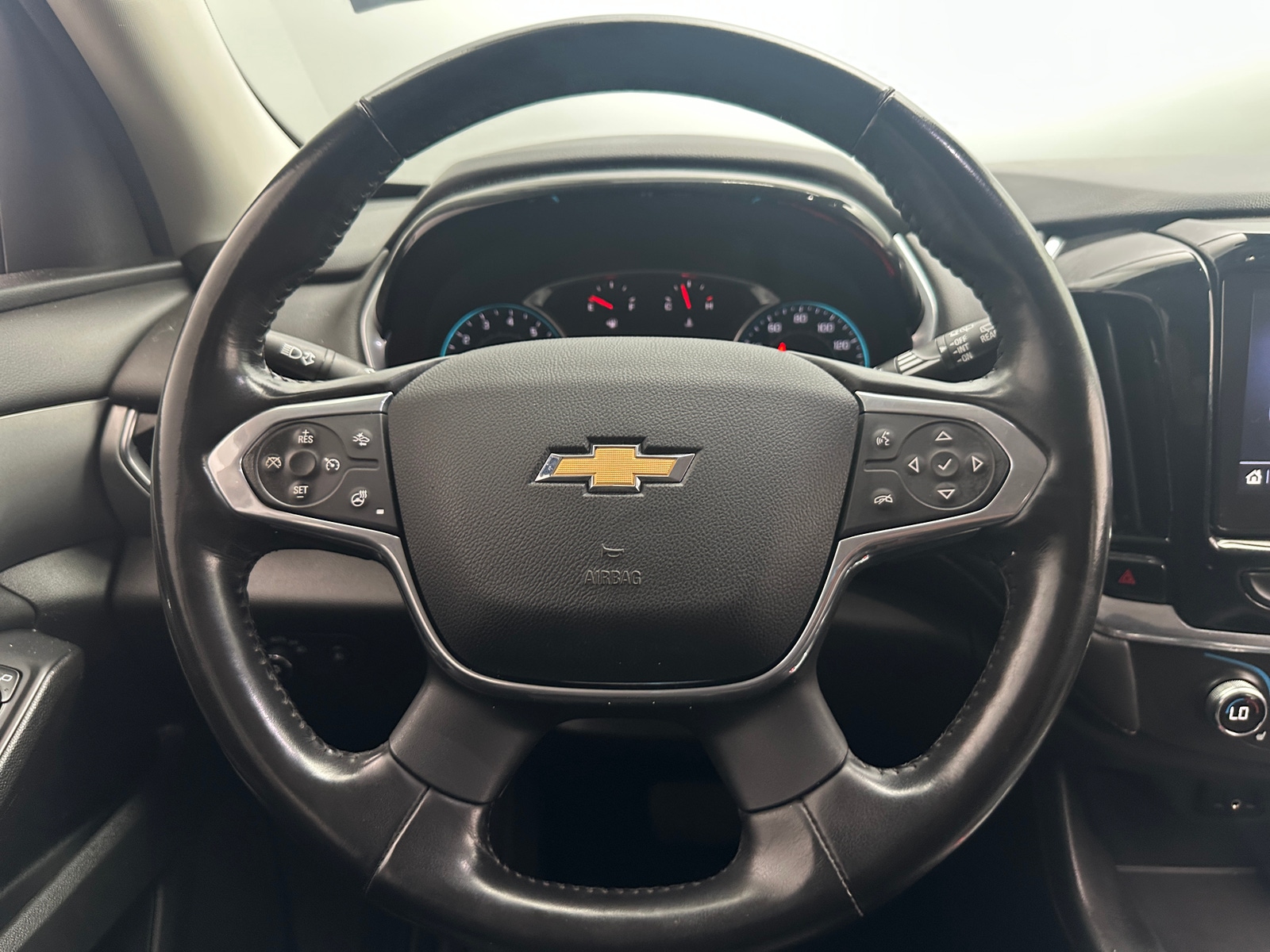 Thumbnail: 2020 Chevrolet Traverse - 5
