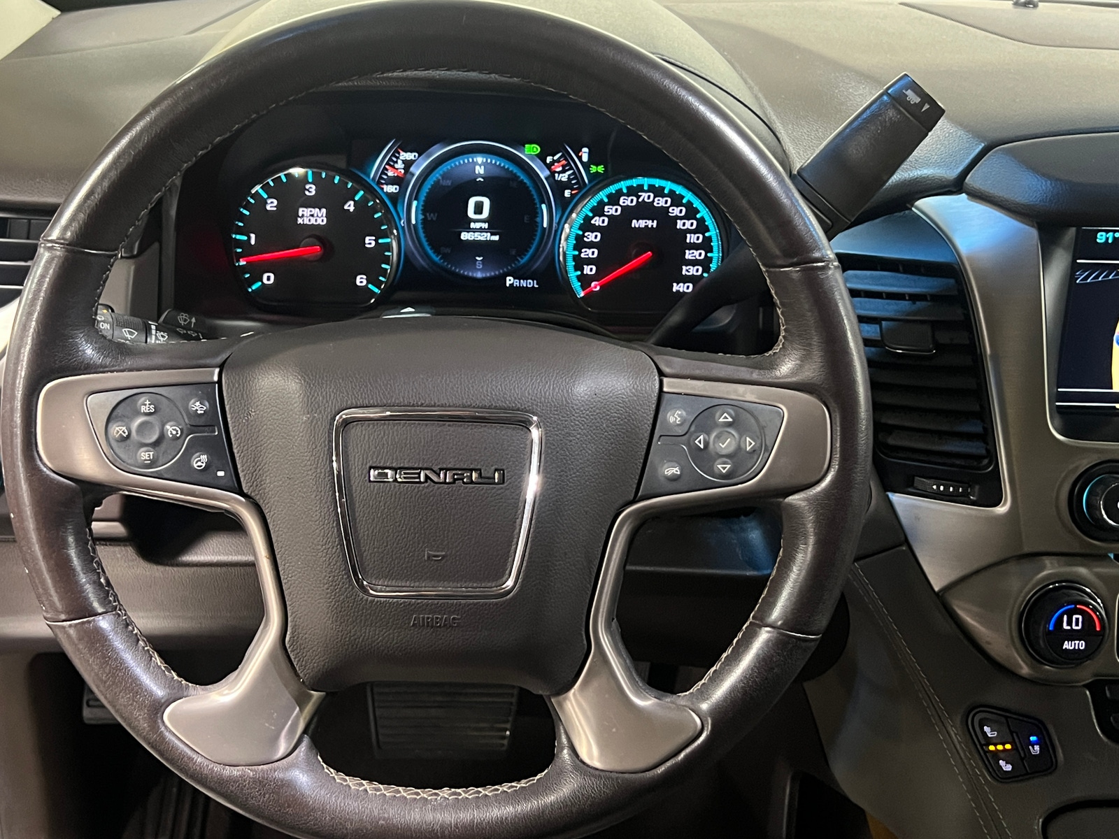 Thumbnail: 2019 GMC Yukon - 4