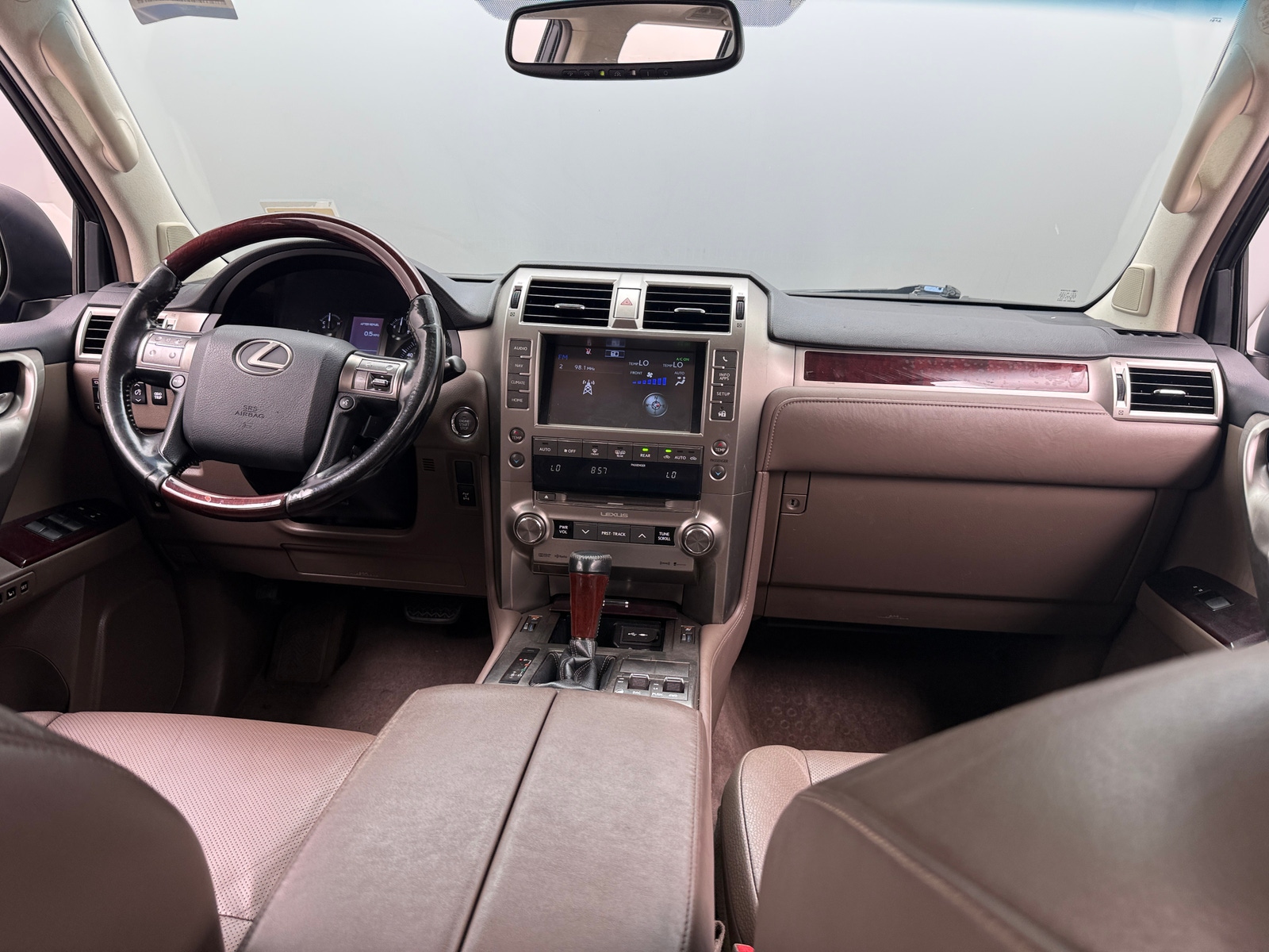 Thumbnail: 2017 Lexus GX - 3
