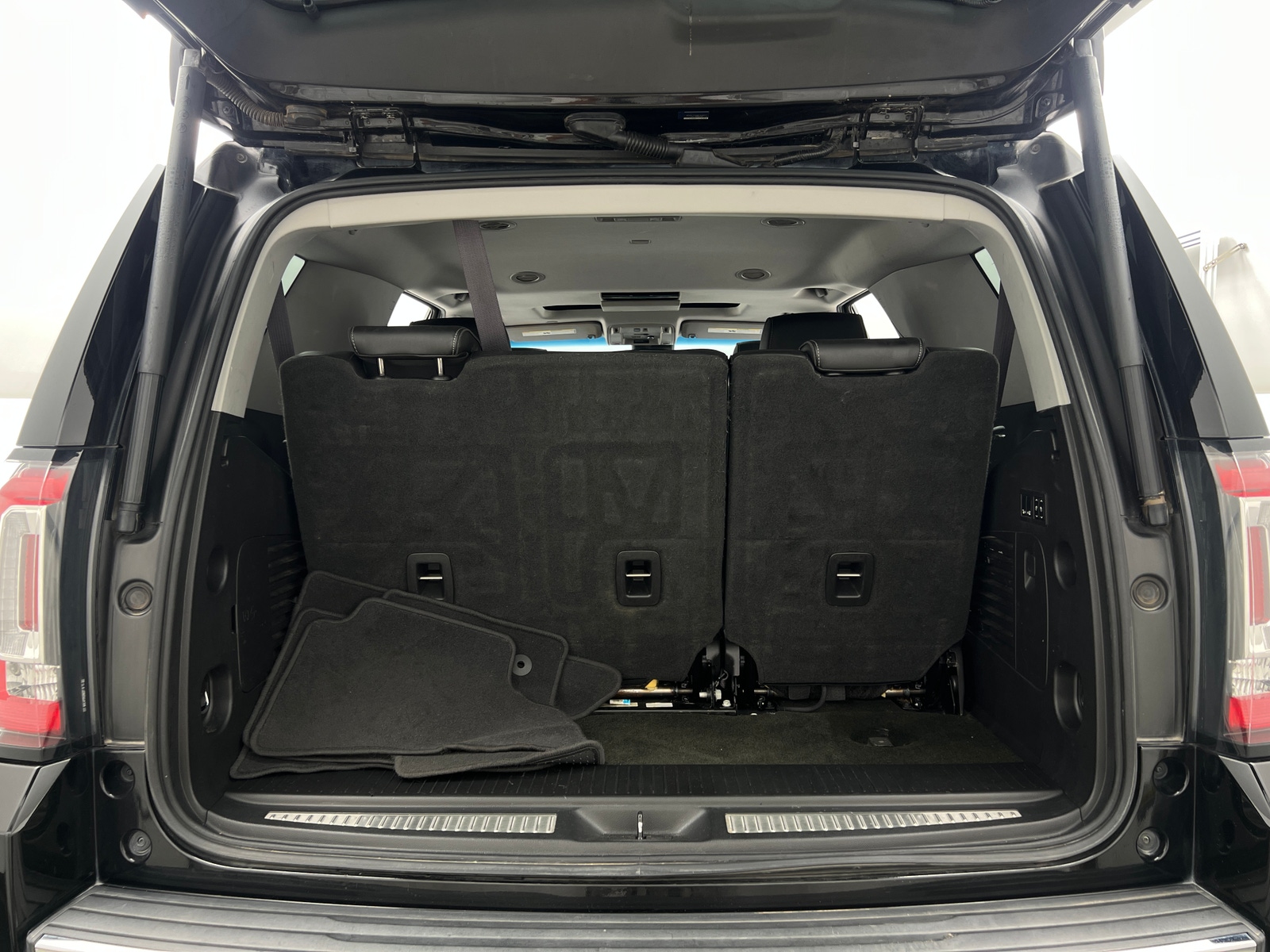 Thumbnail: 2017 GMC Yukon - 6