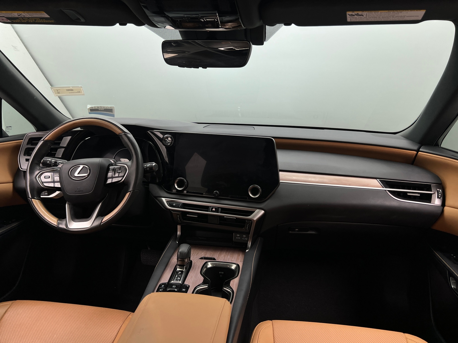 Thumbnail: 2024 Lexus RX - 3
