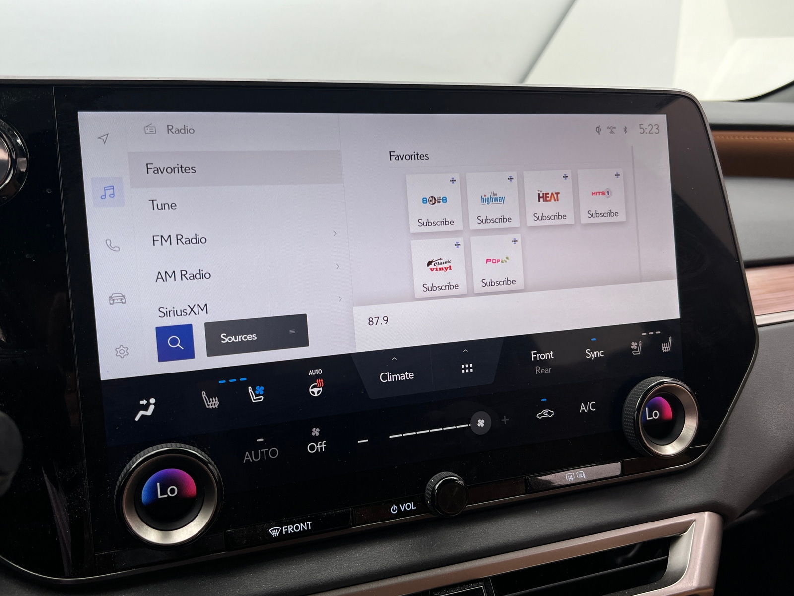 Thumbnail: 2024 Lexus RX - 4