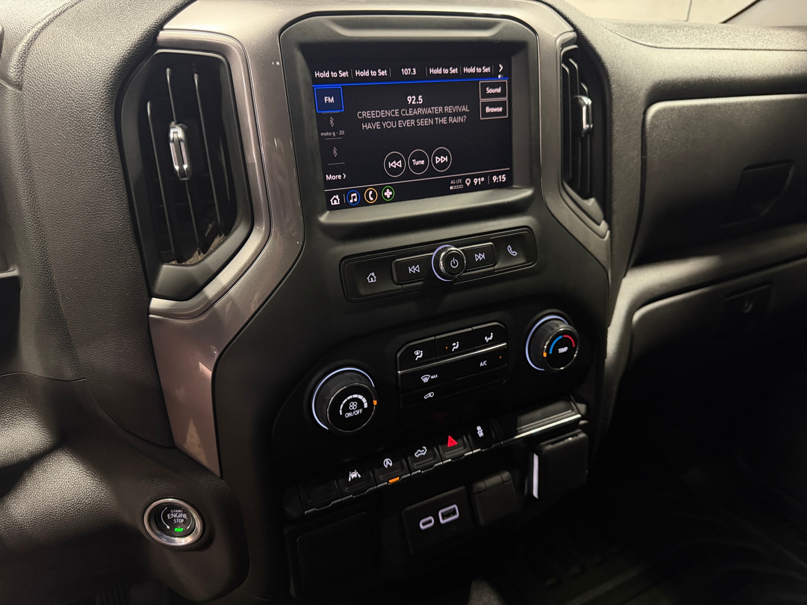 Thumbnail: 2024 Chevrolet Silverado 1500 - 4