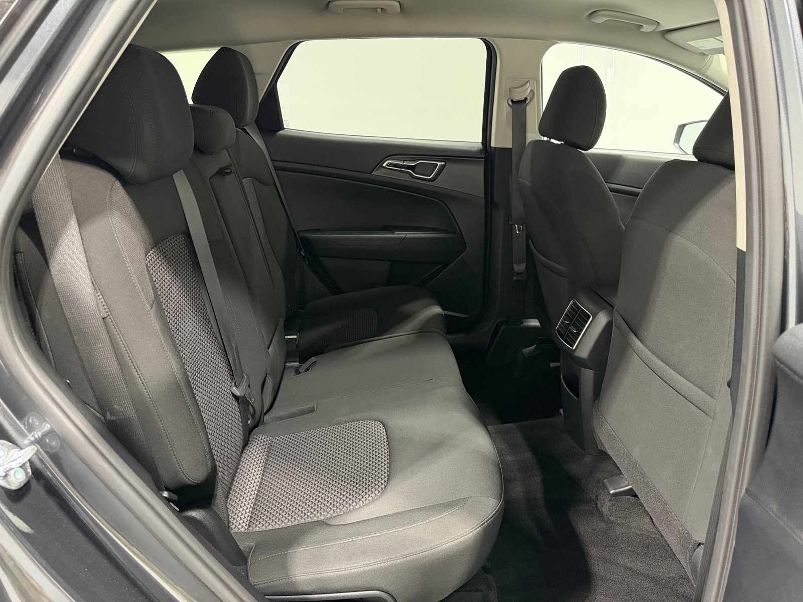 Thumbnail: 2025 Kia Sportage - 6
