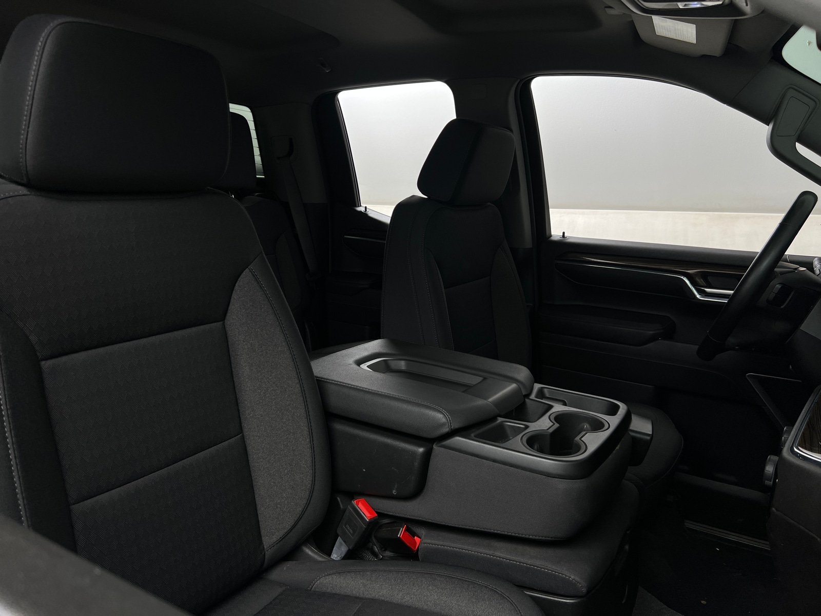 Thumbnail: 2024 Chevrolet Silverado 1500 - 2