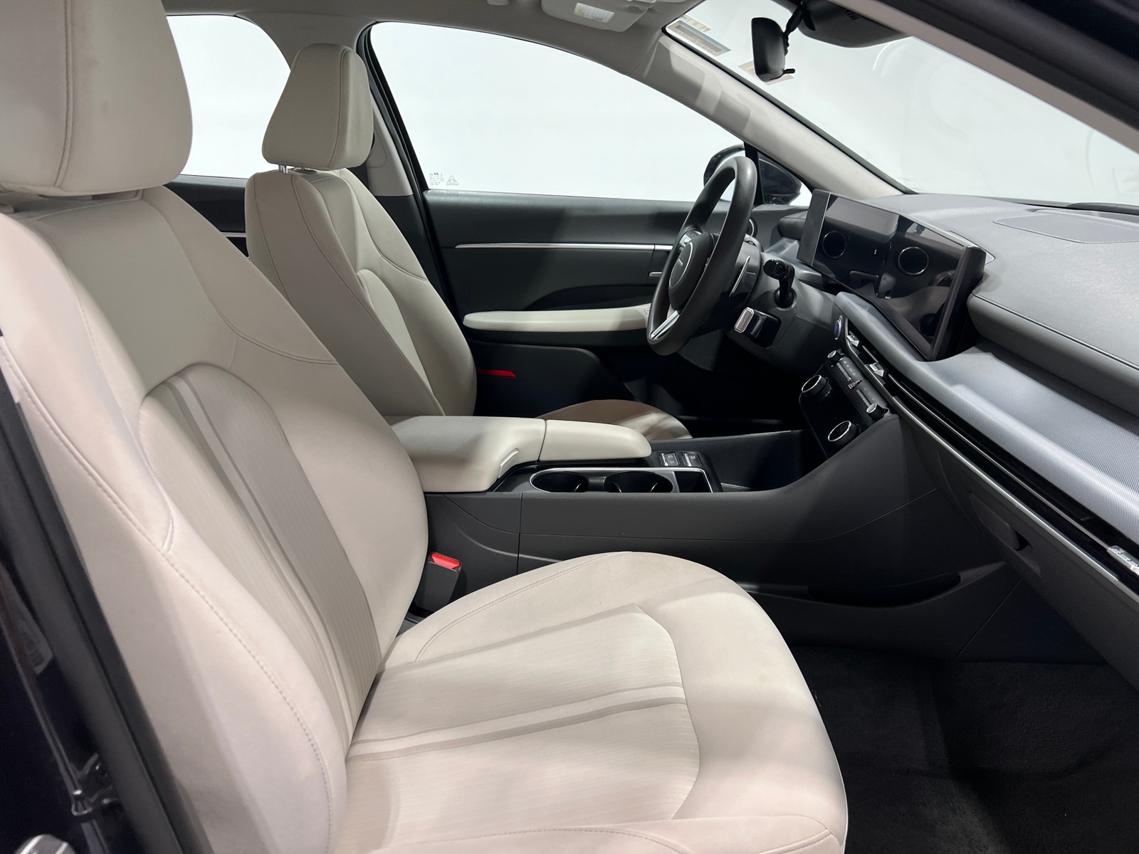 Thumbnail: 2024 Hyundai Sonata - 2