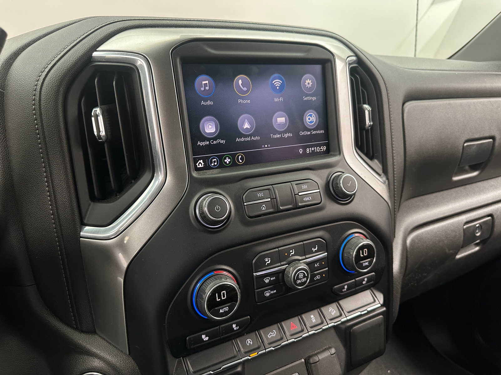 Thumbnail: 2021 Chevrolet Silverado 1500 - 4