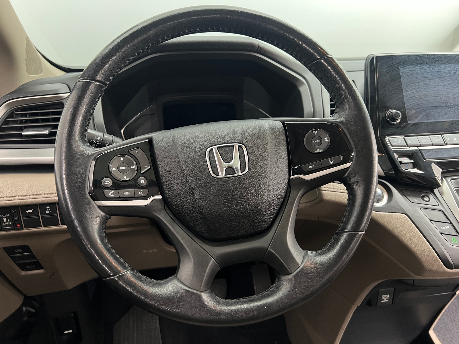 Thumbnail: 2019 Honda Odyssey - 4