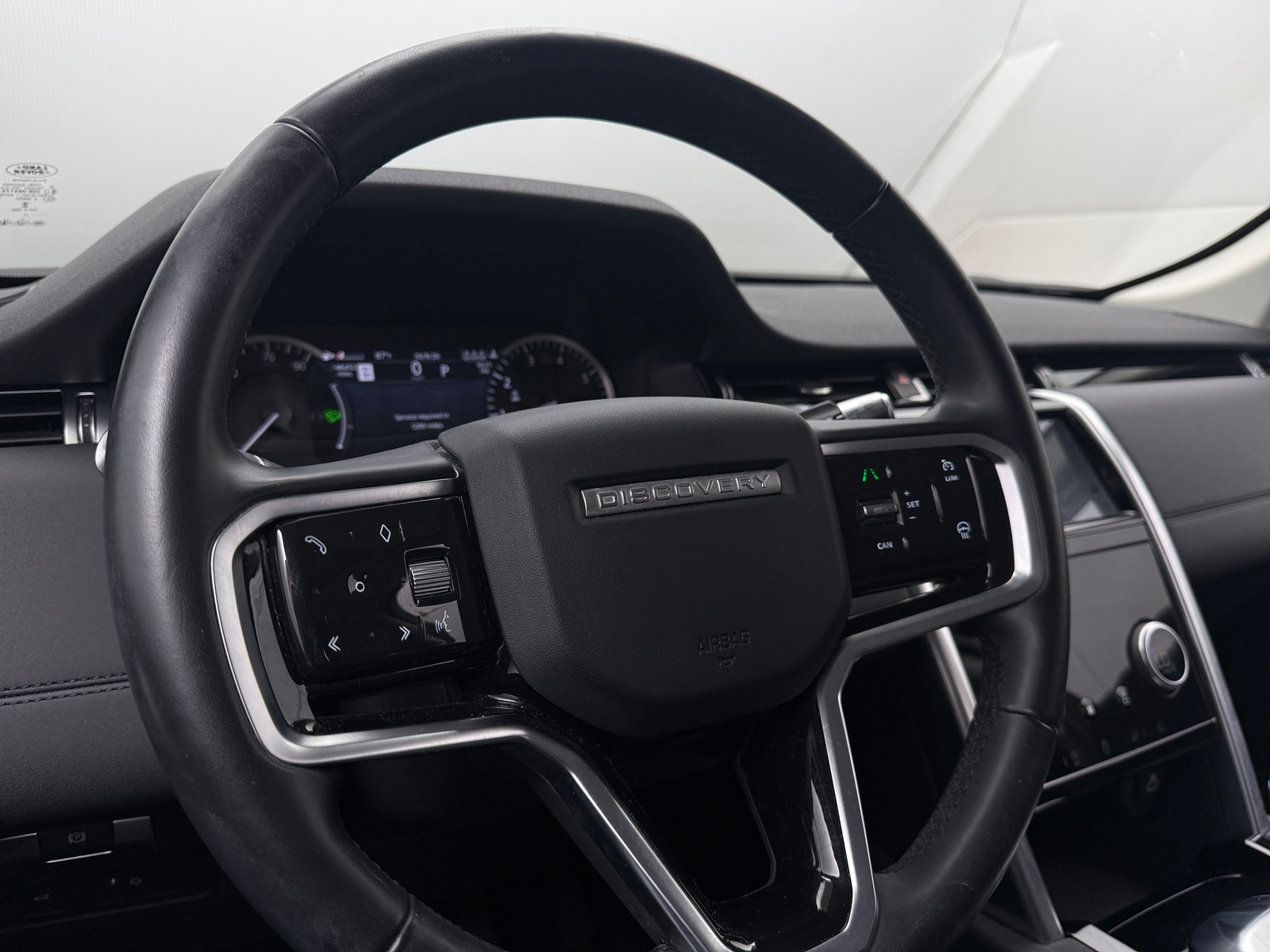 Thumbnail: 2021 Land Rover Discovery Sport - 4