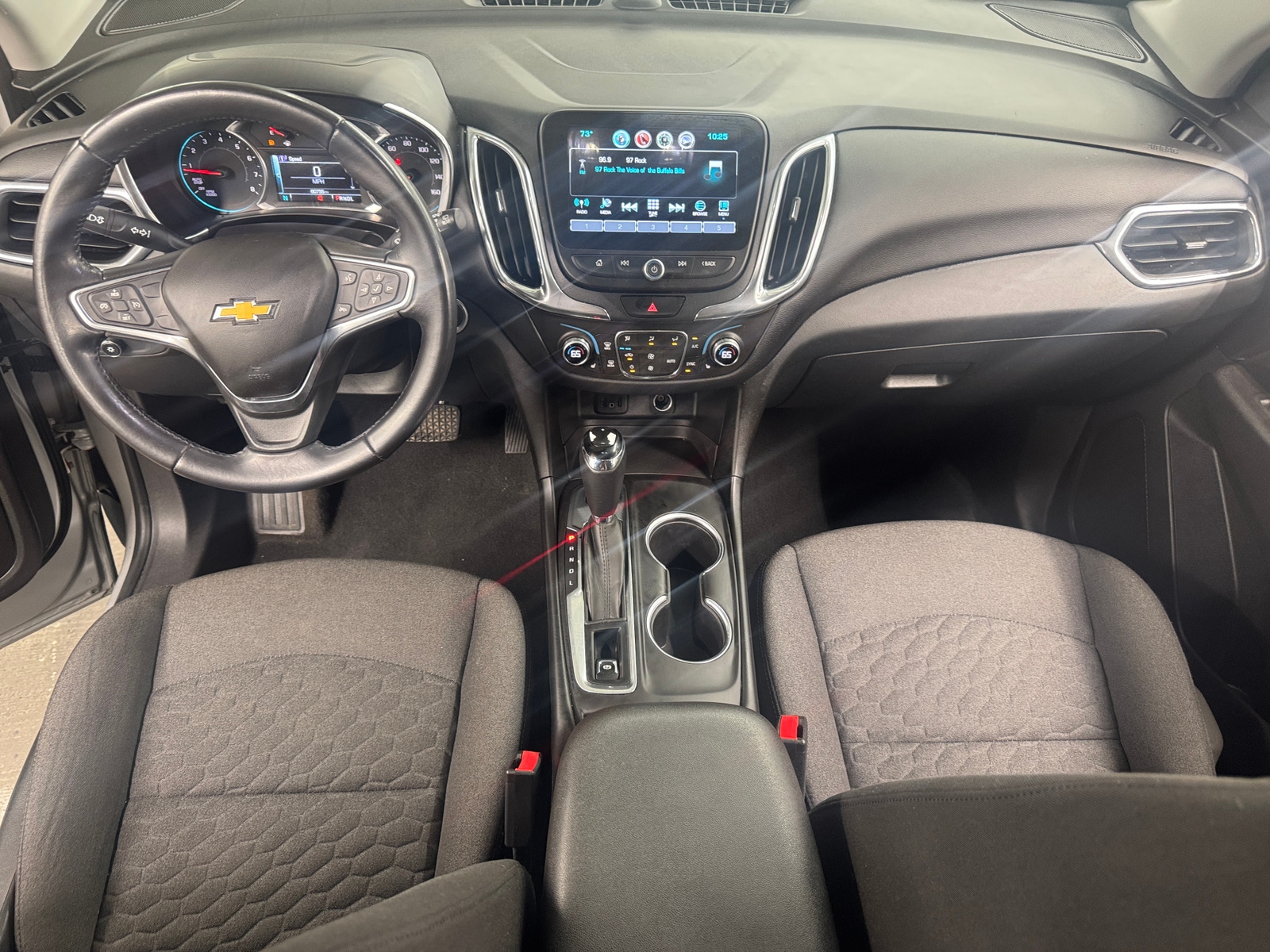 Thumbnail: 2018 Chevrolet Equinox - 3