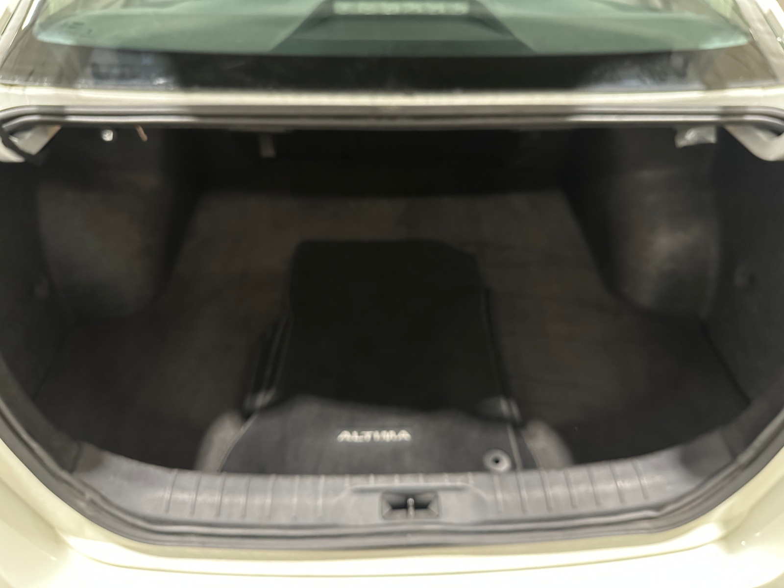 Thumbnail: 2025 Nissan Altima - 7