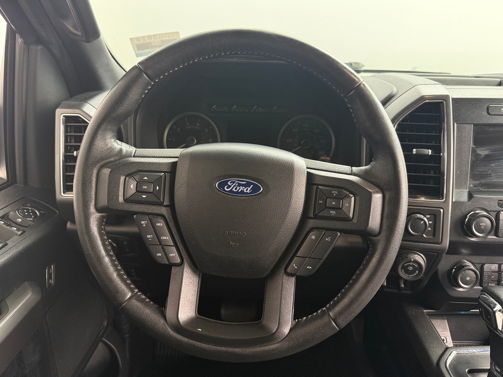 Thumbnail: 2019 Ford Econoline - 5