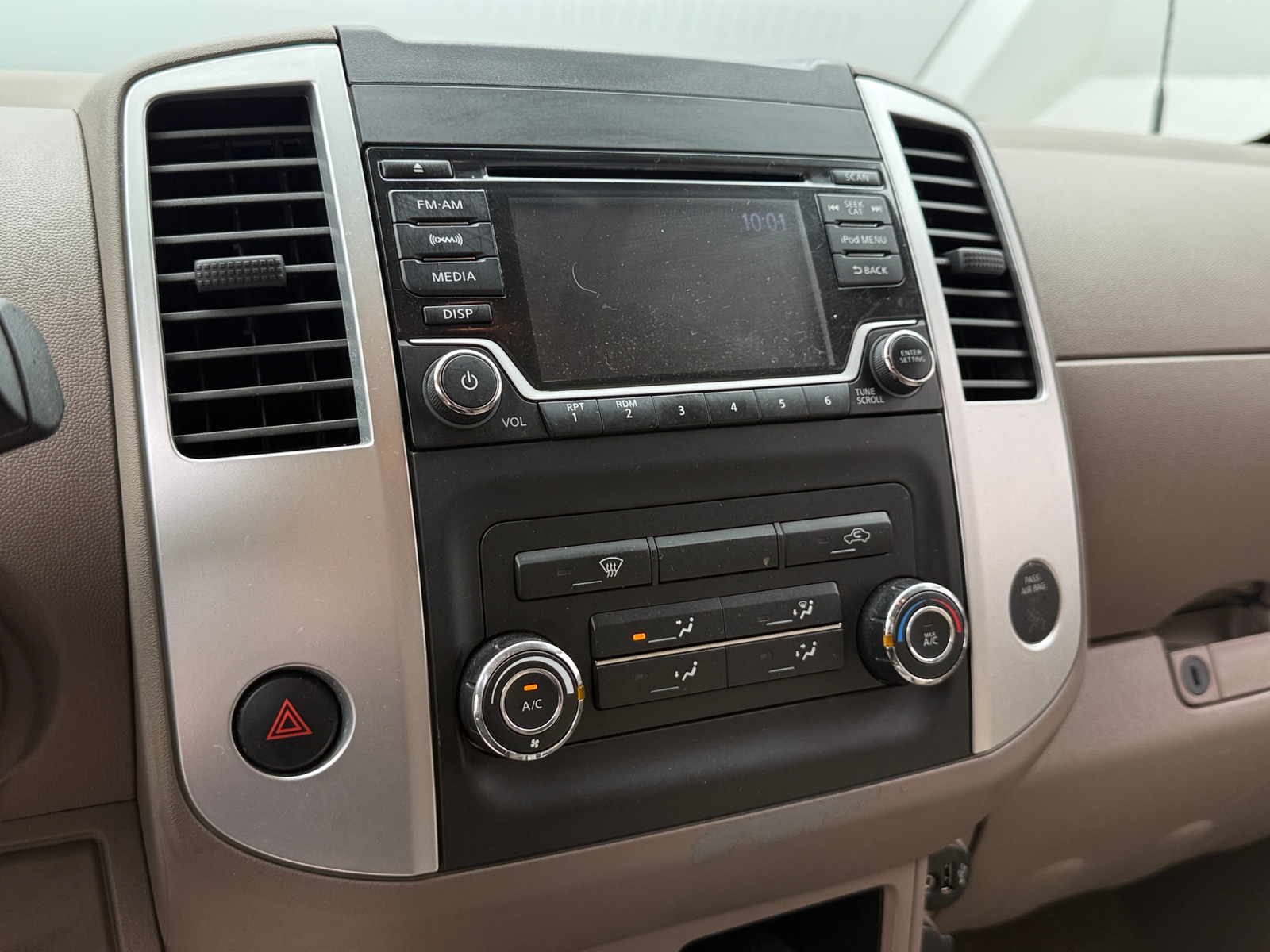 Thumbnail: 2017 Nissan Frontier - 4