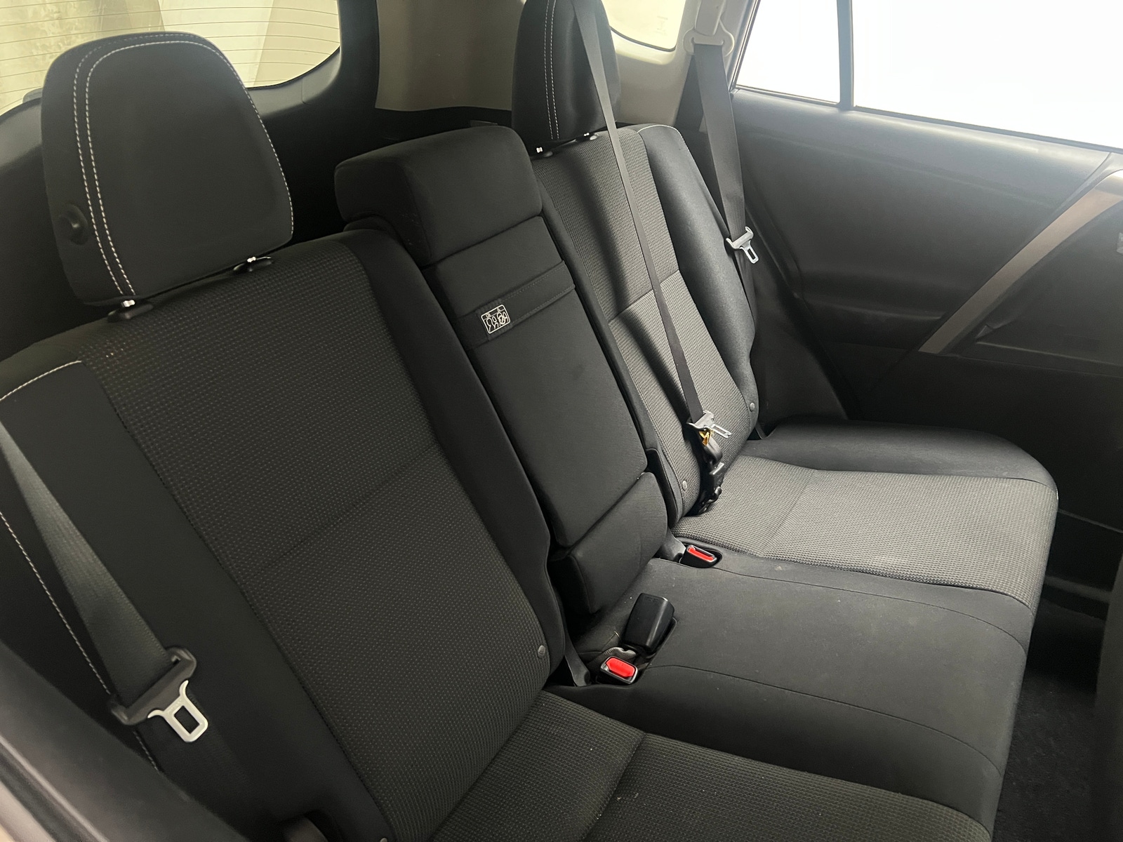 Thumbnail: 2018 Toyota RAV4 - 6