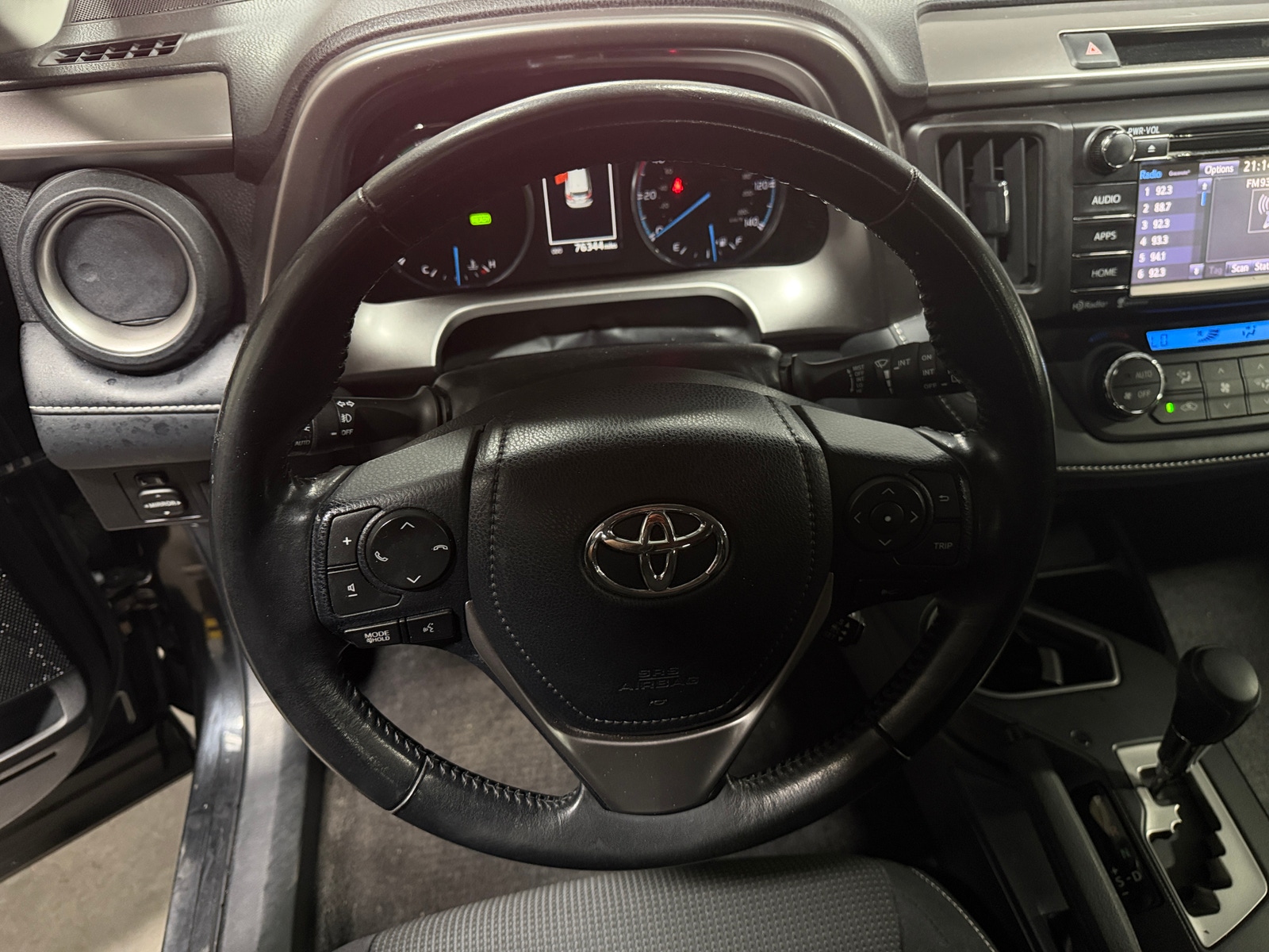 Thumbnail: 2018 Toyota RAV4 - 5