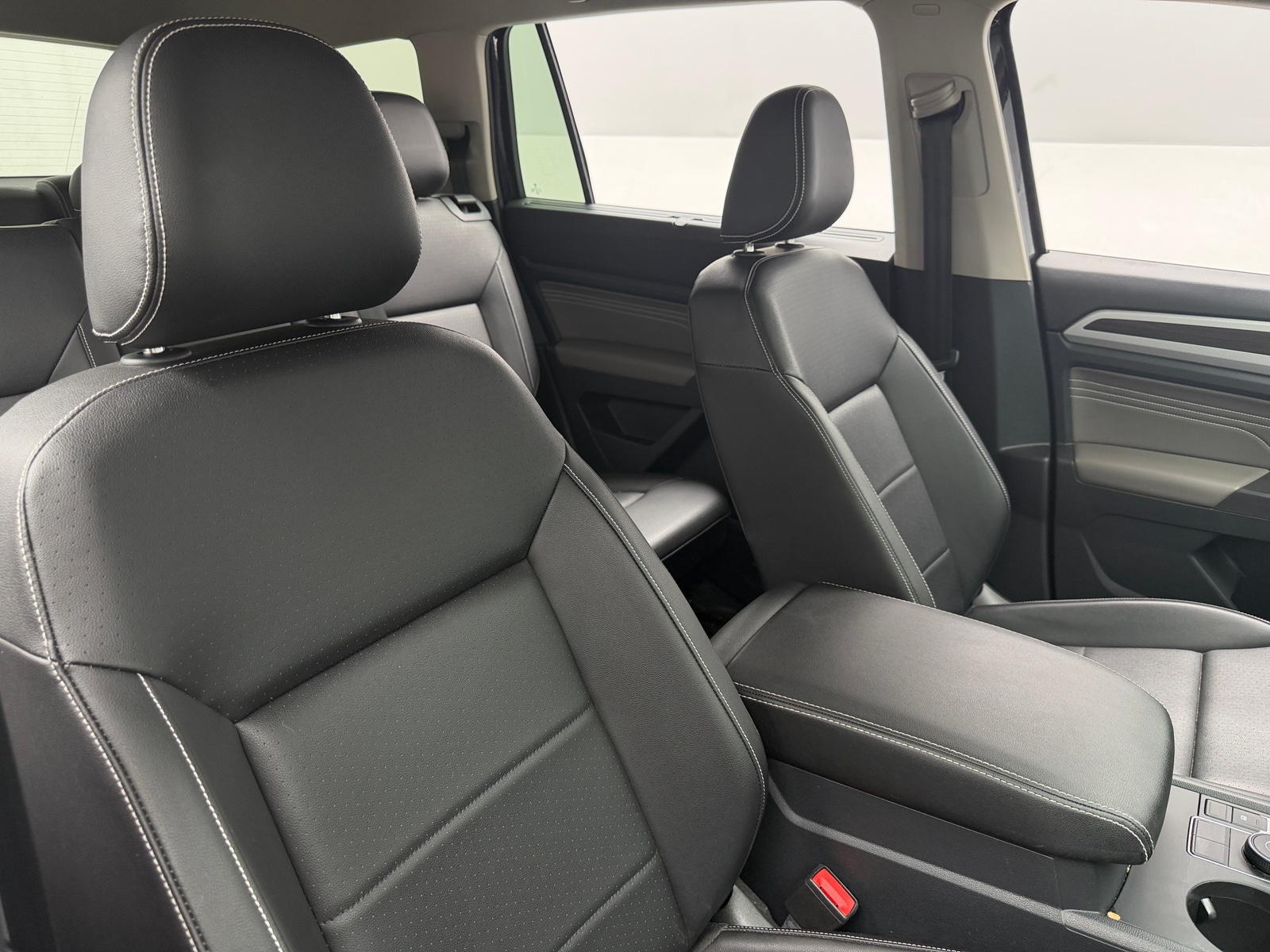 Thumbnail: 2023 Volkswagen Atlas - 2