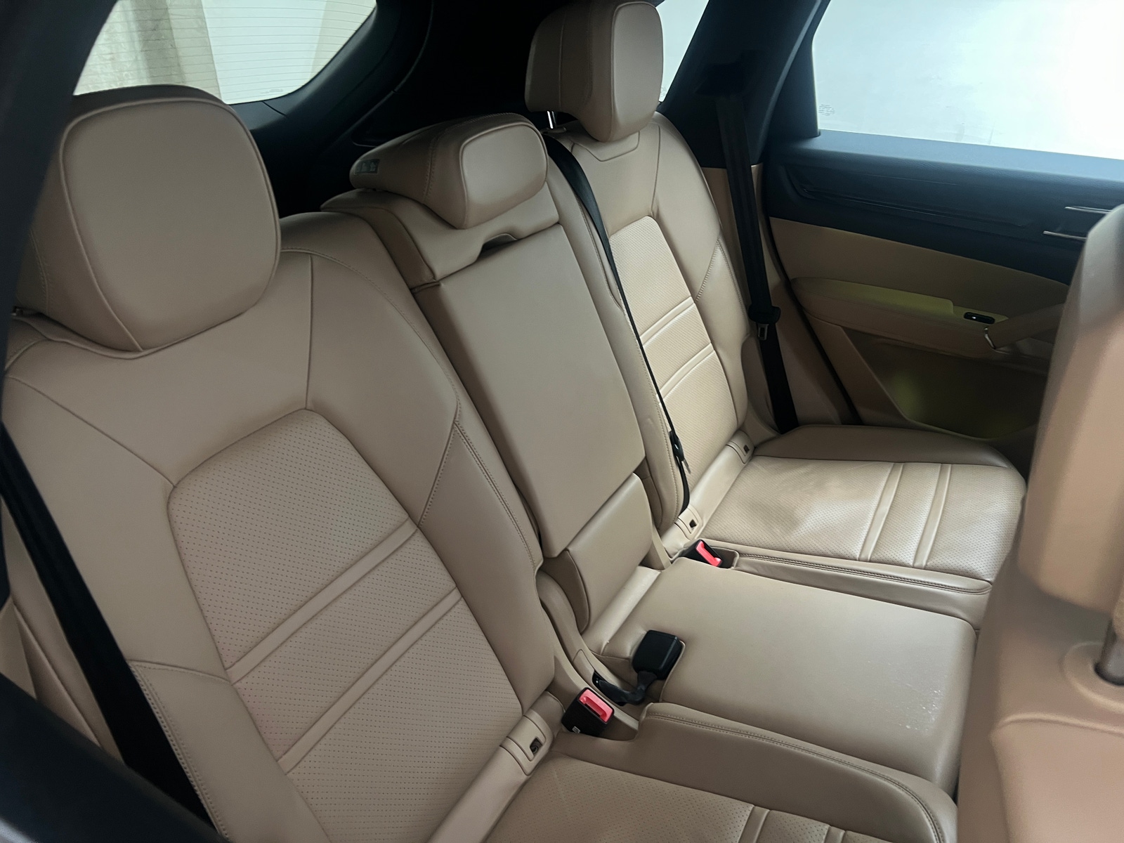 Thumbnail: 2019 Porsche Cayenne - 6