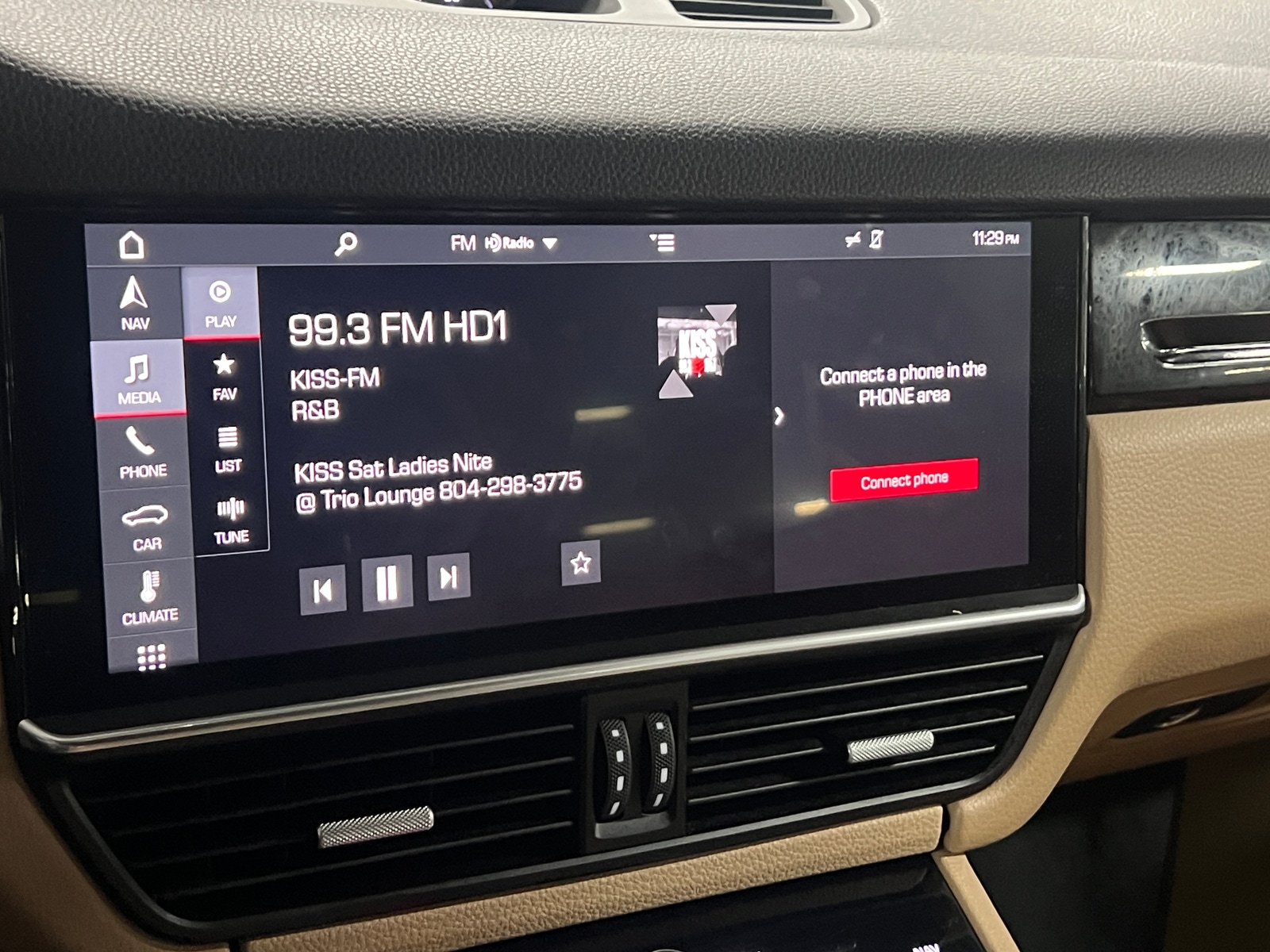 Thumbnail: 2019 Porsche Cayenne - 4