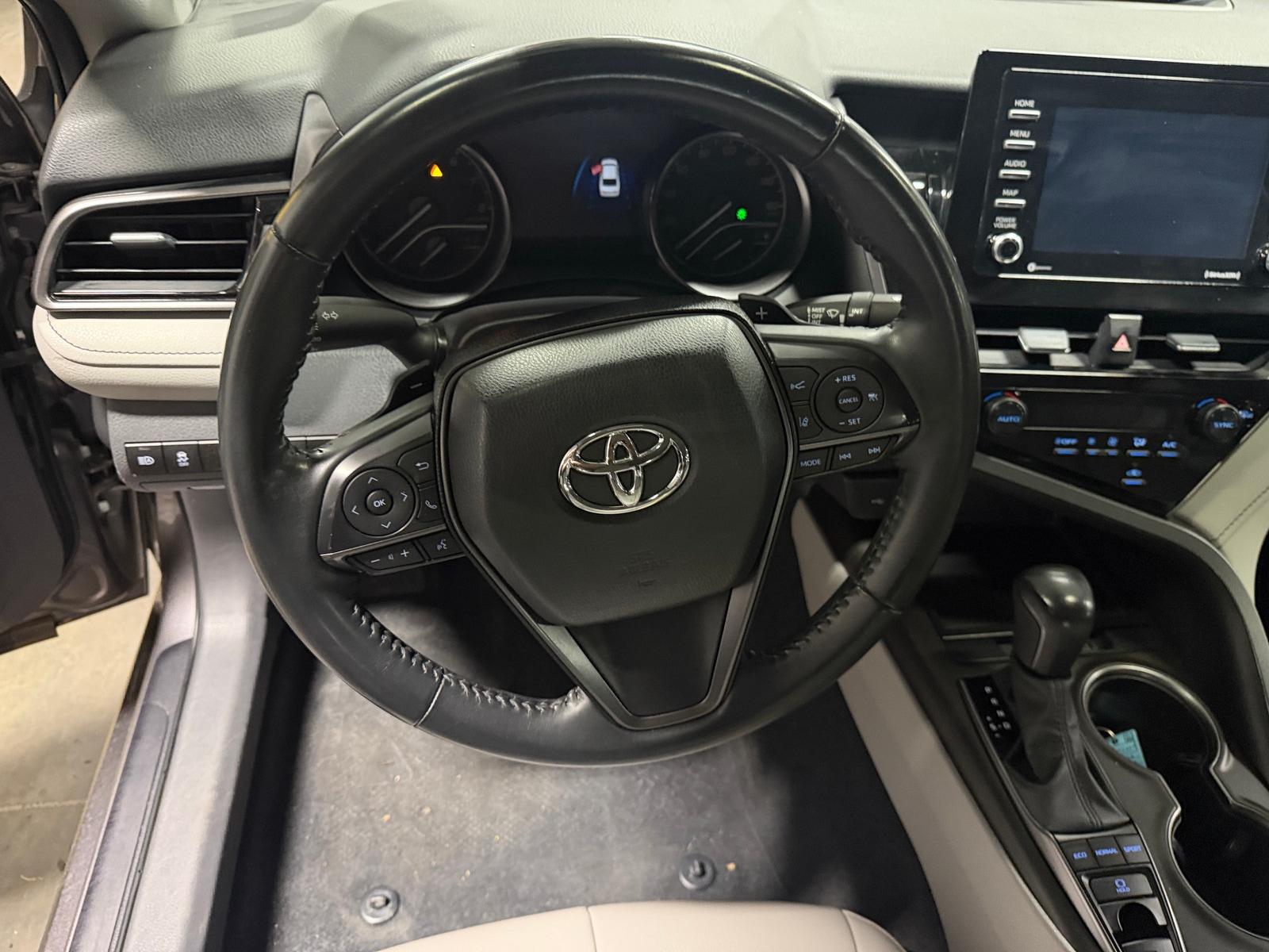 Thumbnail: 2023 Toyota Camry - 5