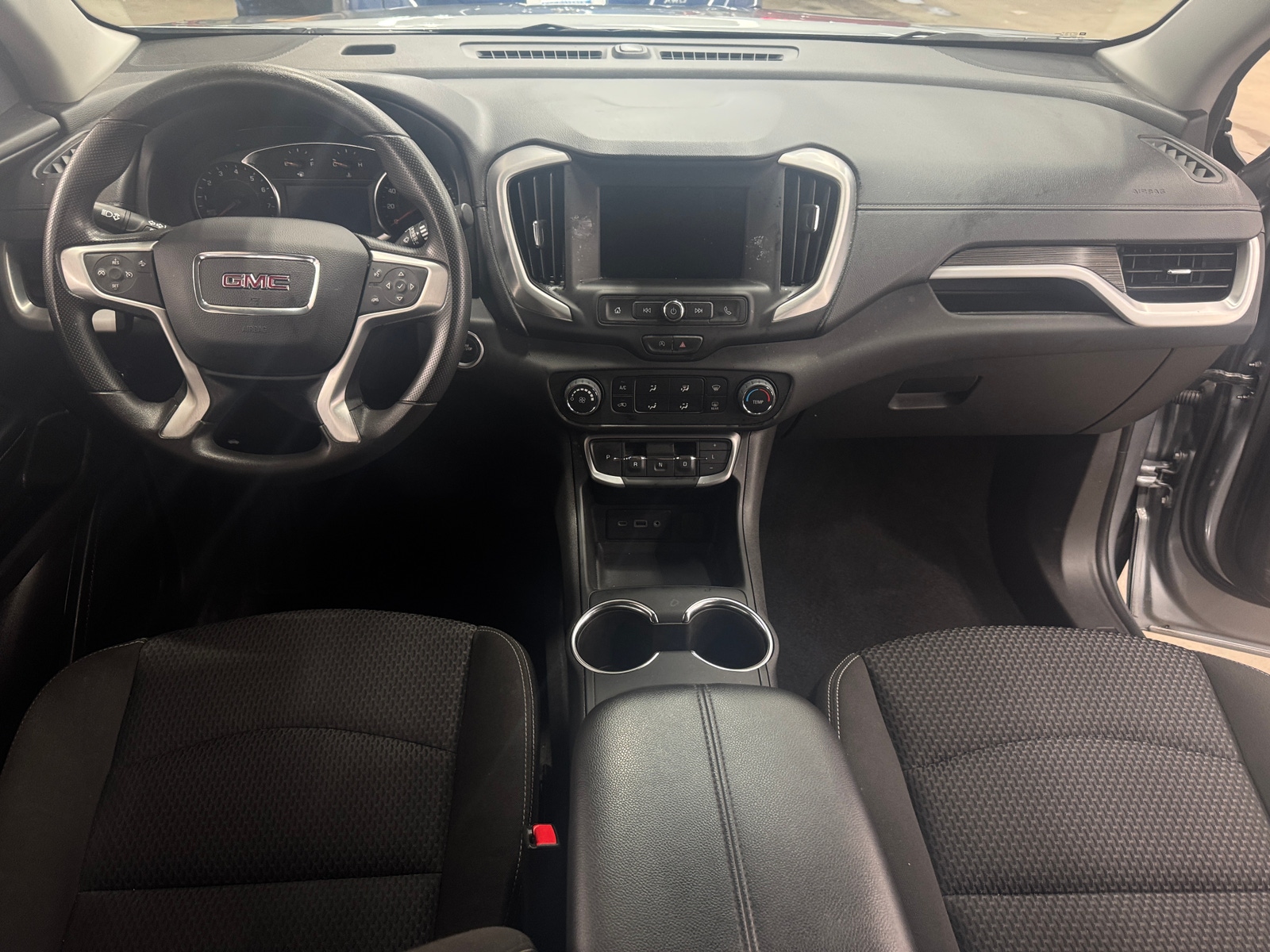 Thumbnail: 2024 GMC Terrain - 3