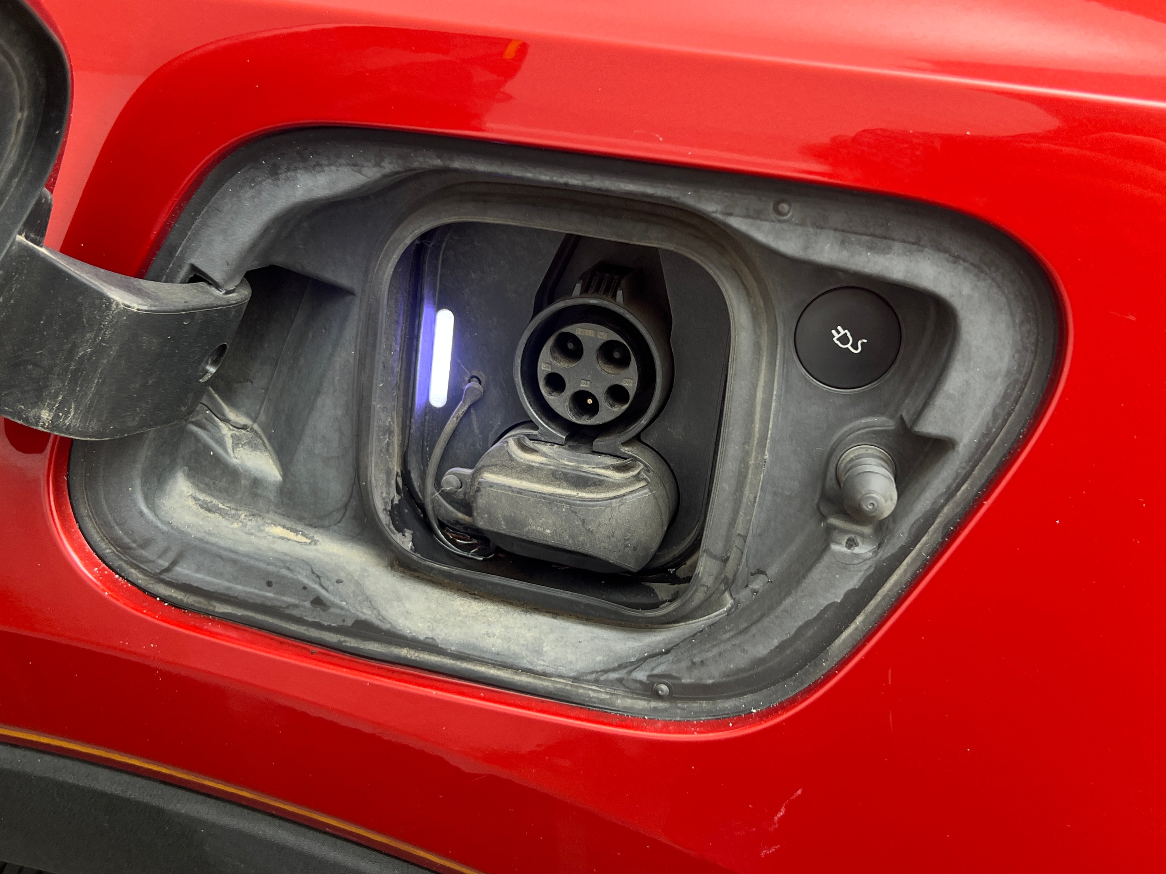 Used 2021 Volvo XC40 Recharge with VIN YV4ED3UR2M2560131 for sale in Auburn, WA