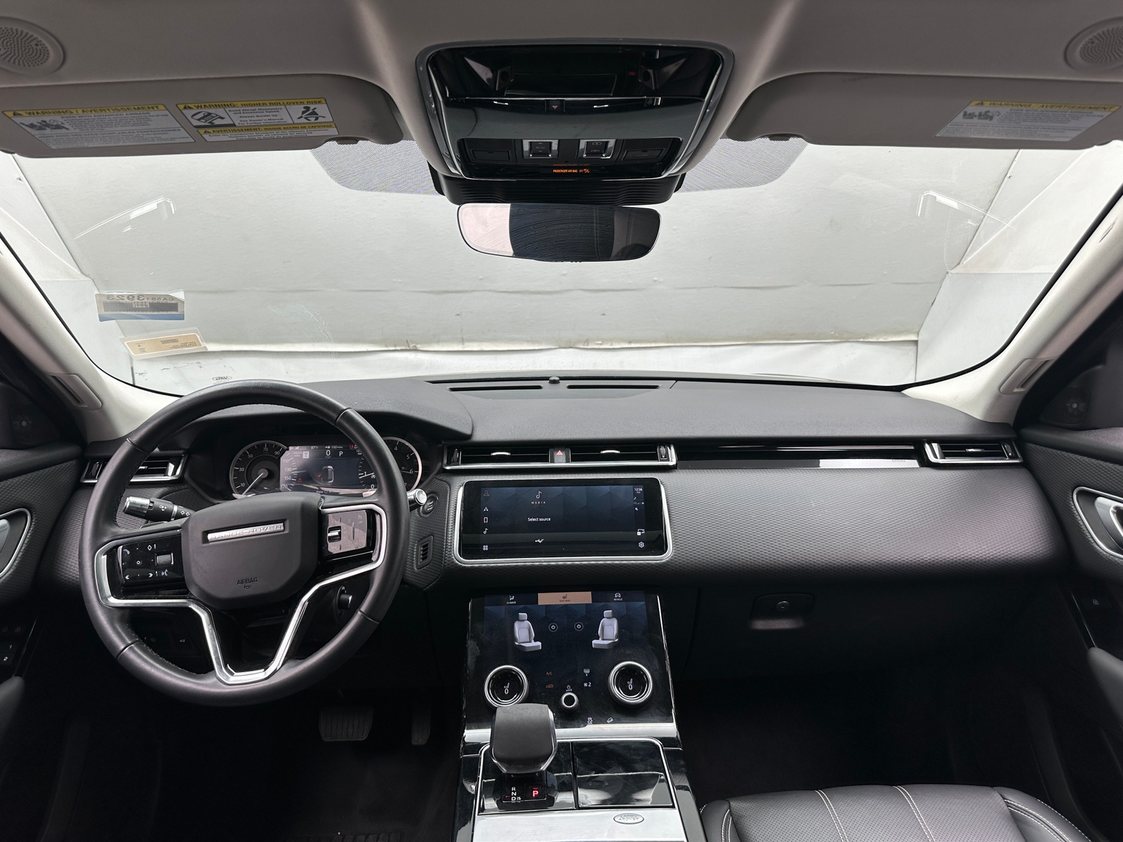 Thumbnail: 2023 Land Rover Range Rover Velar - 3