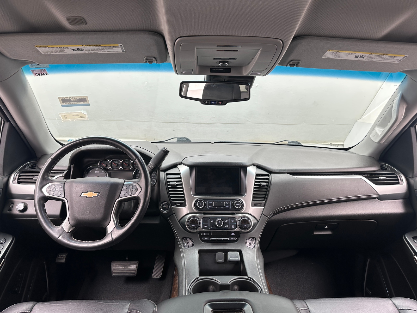 Thumbnail: 2019 Chevrolet Tahoe - 2