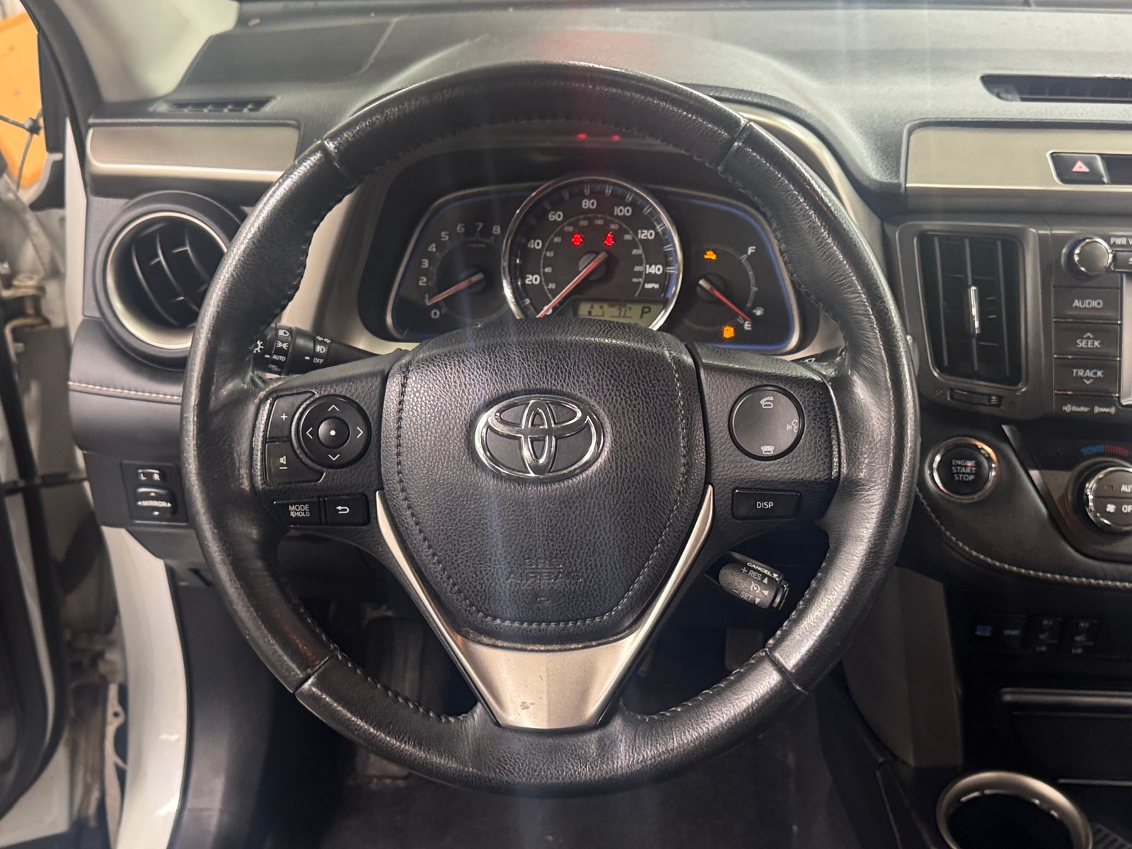 Thumbnail: 2013 Toyota RAV4 - 4