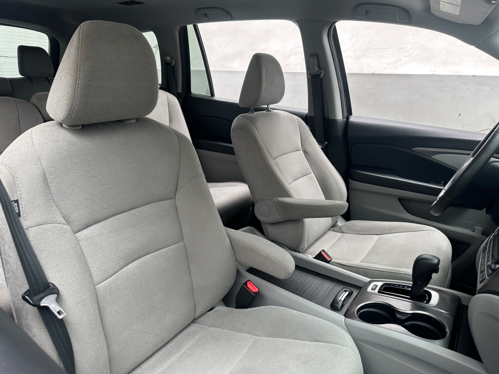 Thumbnail: 2020 Honda Pilot - 2