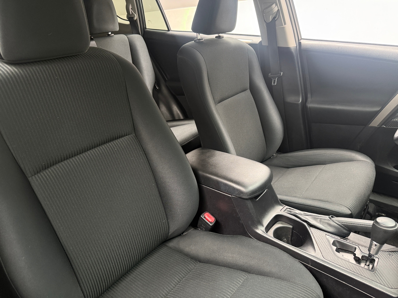 Thumbnail: 2014 Toyota RAV4 - 2