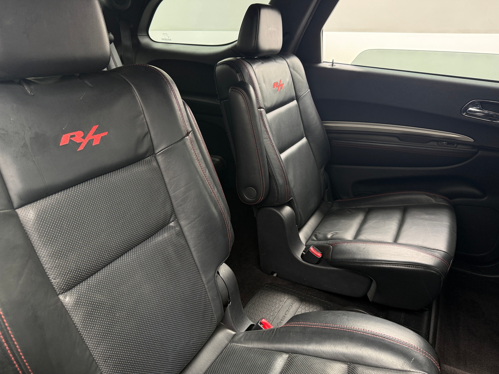 Thumbnail: 2016 Dodge Durango - 5