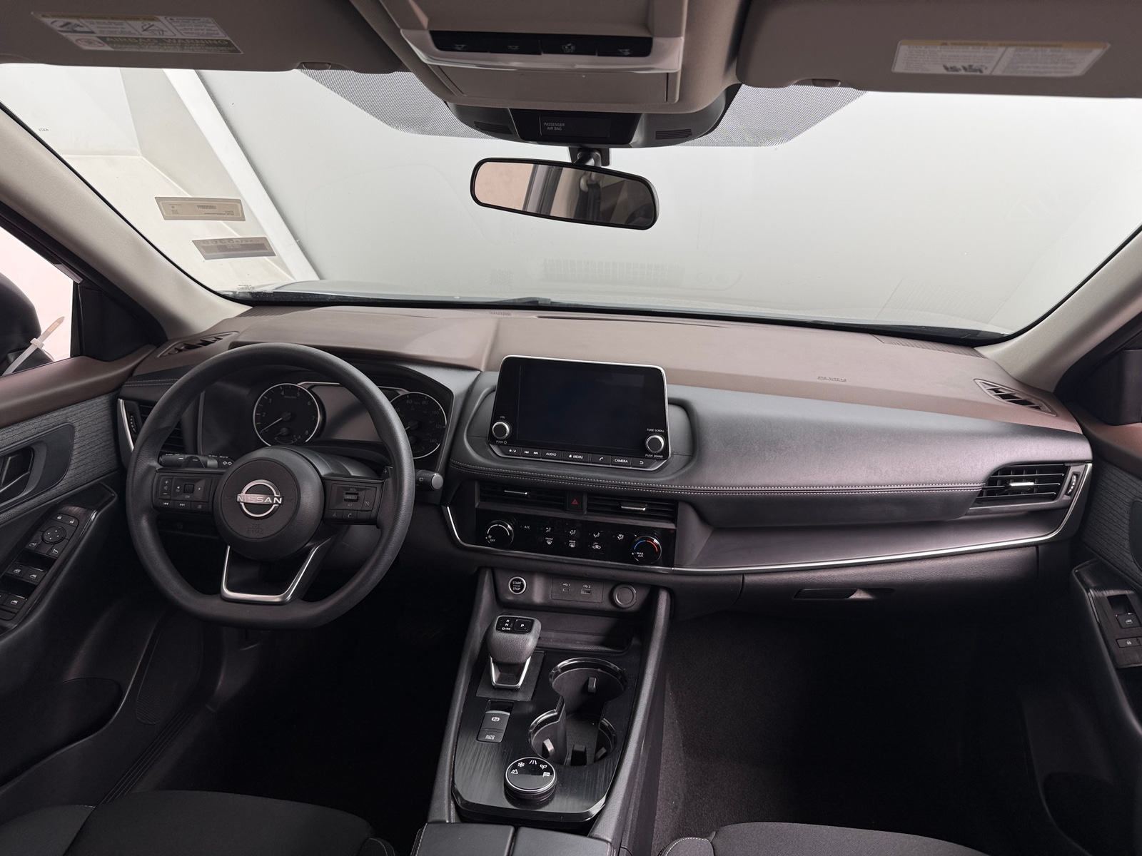 Thumbnail: 2023 Nissan Rogue - 3