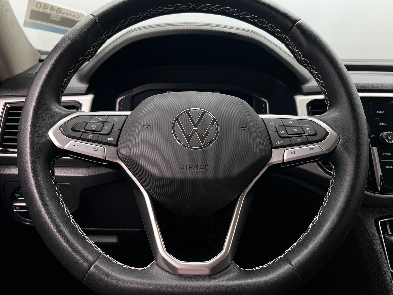 Thumbnail: 2023 Volkswagen Atlas - 4