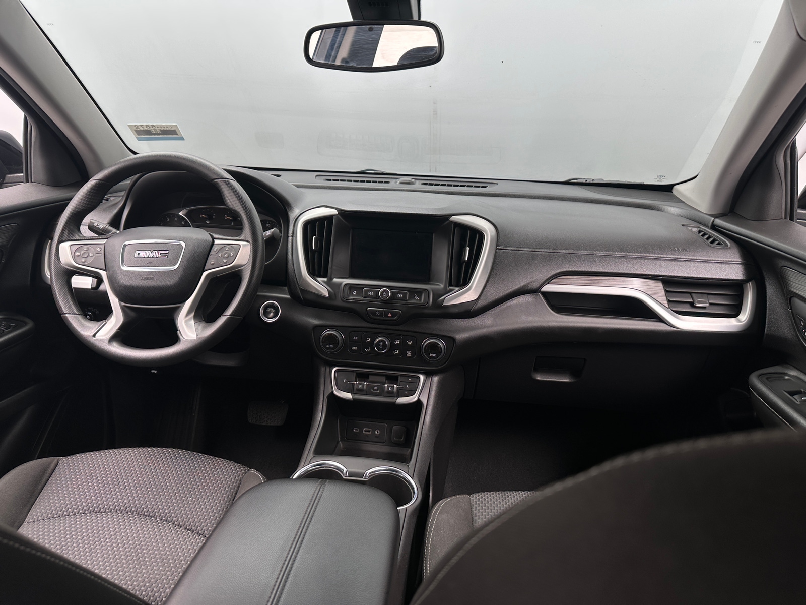 Thumbnail: 2024 GMC Terrain - 3