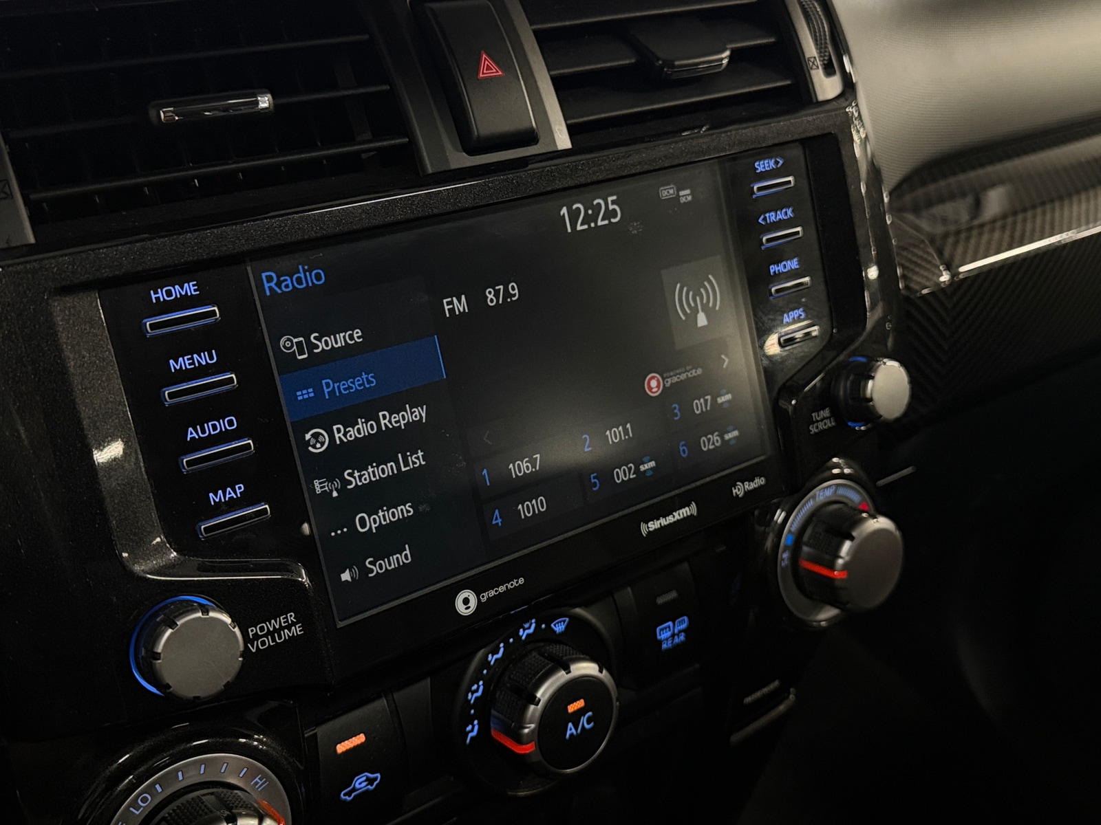 Thumbnail: 2021 Toyota 4Runner - 4