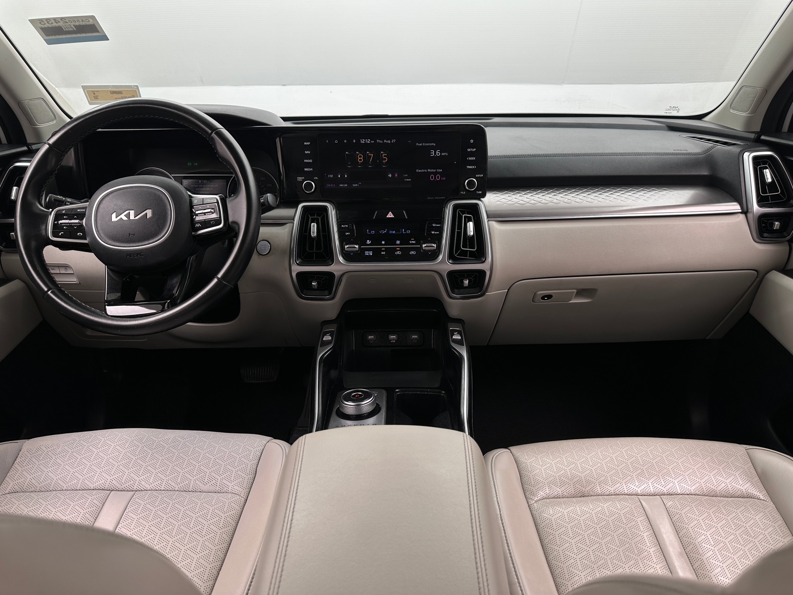Thumbnail: 2022 Kia Sorento - 2