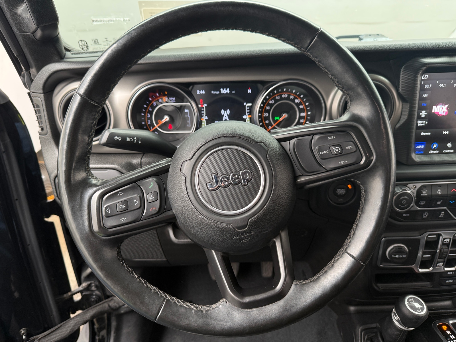 Thumbnail: 2022 Jeep Gladiator - 4