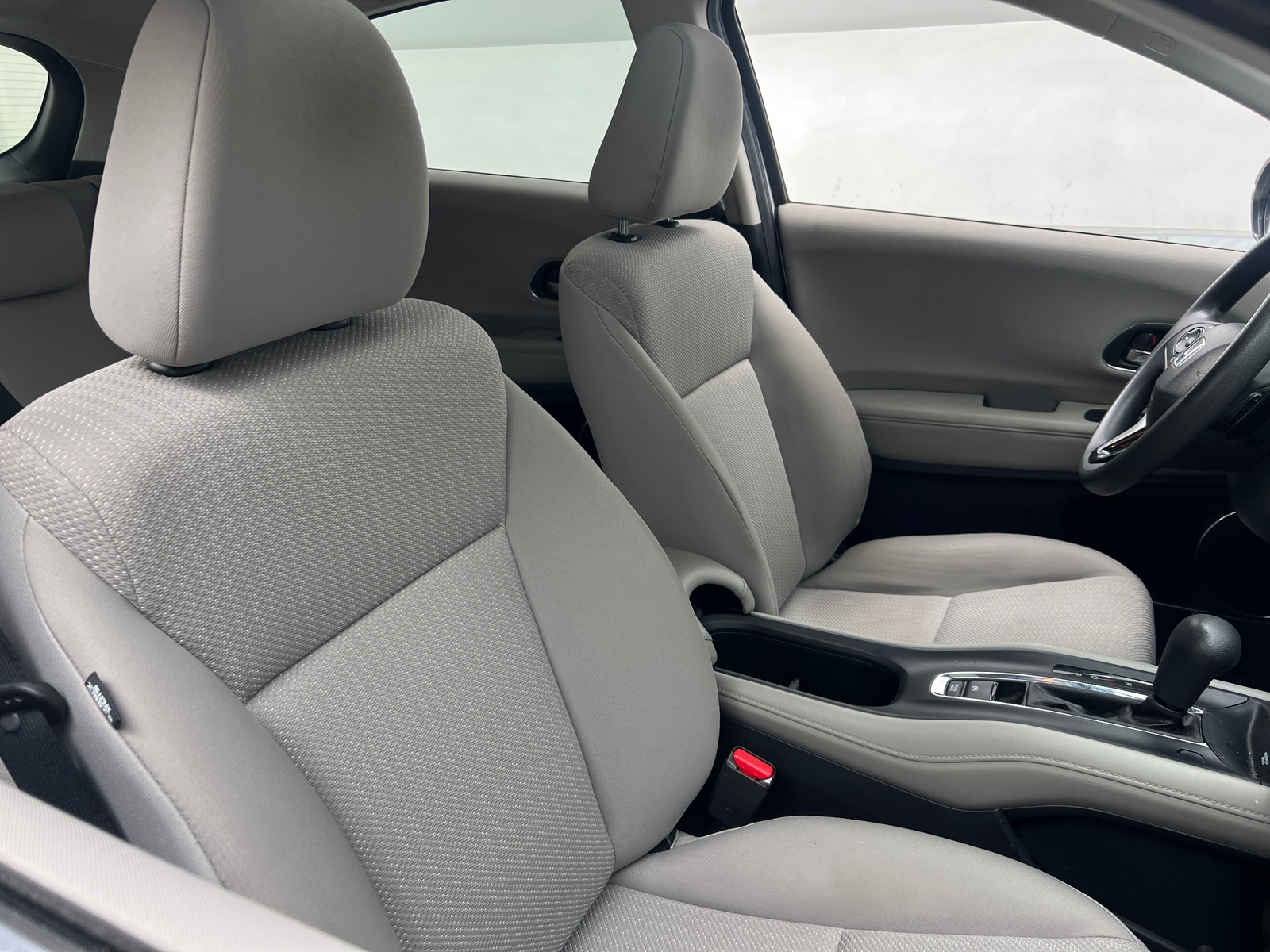 Thumbnail: 2016 Honda HR-V - 2